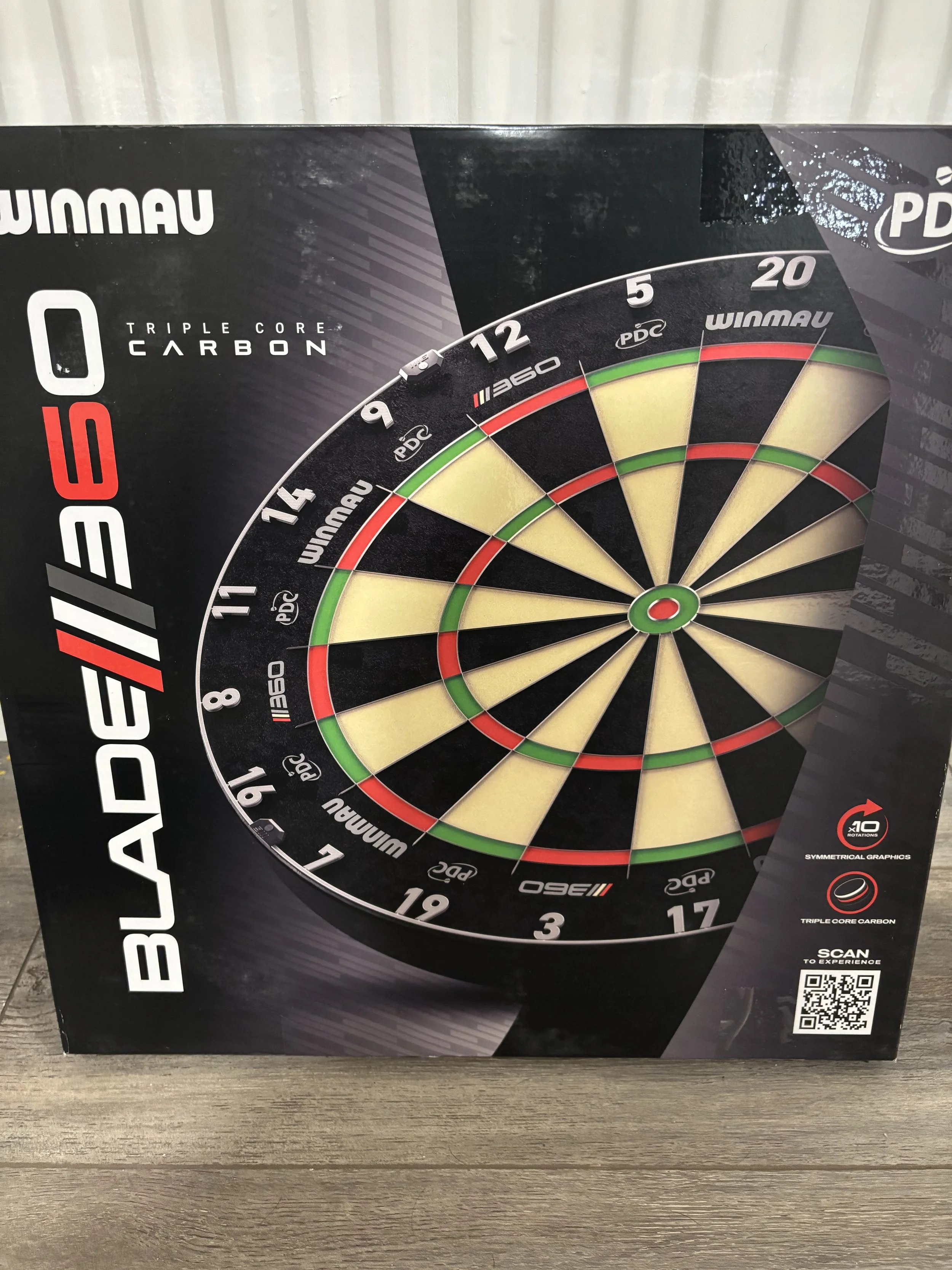 Winmau Blade 360