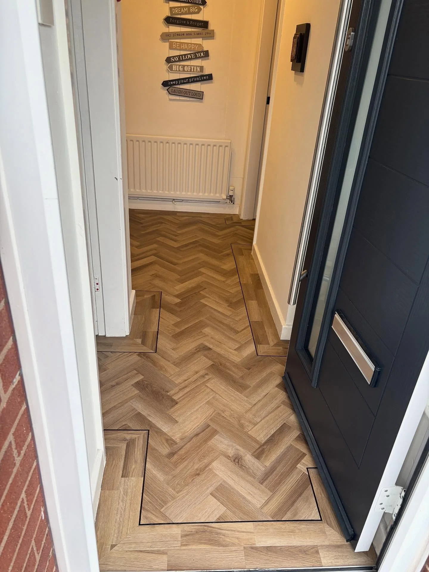 As promised , here are the final photos of this stunning herringbone floor.
That crisp mitred border and bold black feature strip really tie it all together &ndash; clean, sharp, and built to last.
We&rsquo;ve got limited spots left before Christmas,