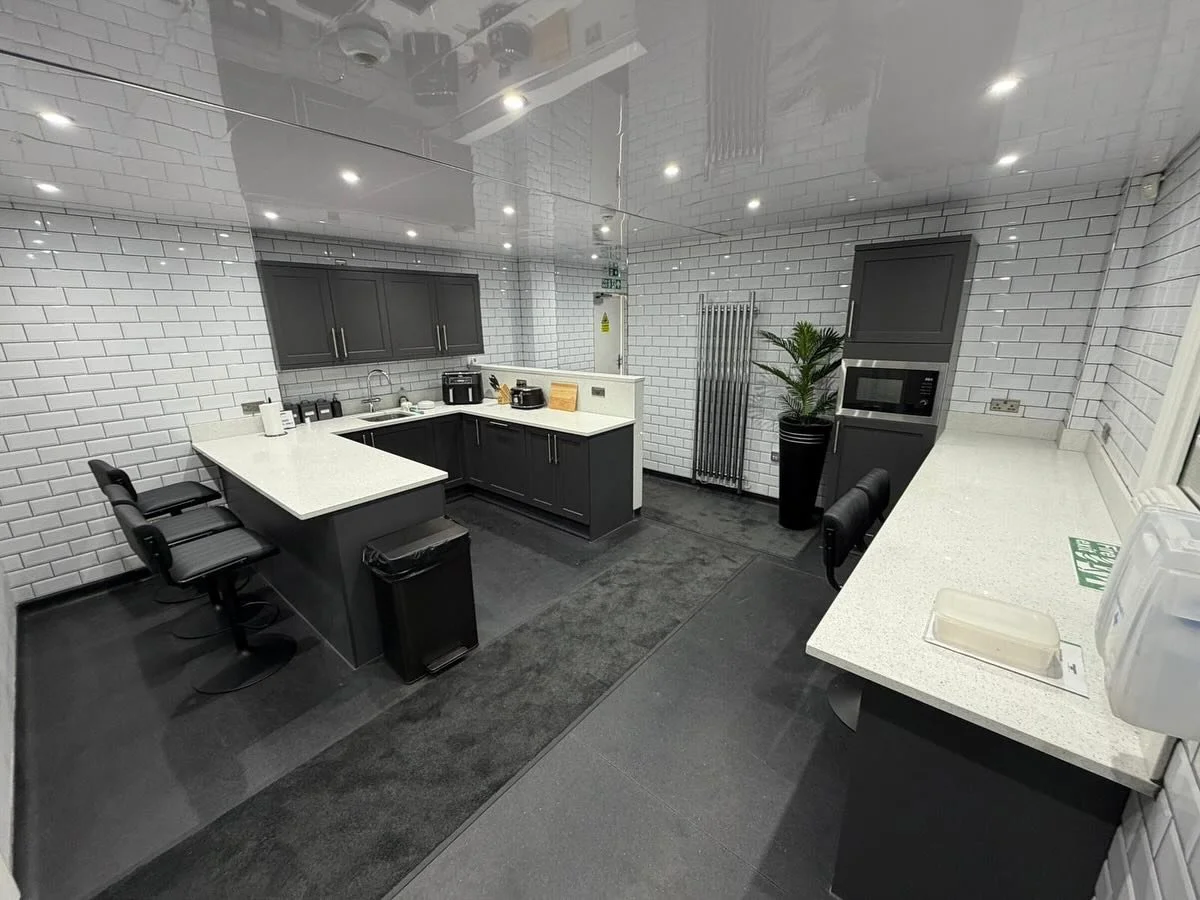 Here&rsquo;s some customer photos, from a regular client of ours. A Kitchen/canteen completed. Any enquires/quotes for commercial or domestic projects contact us📥📞