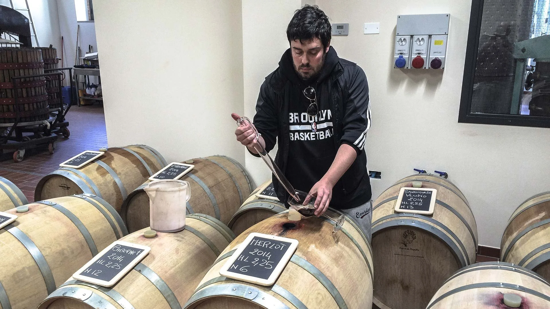 buliwinesbarrel.jpg