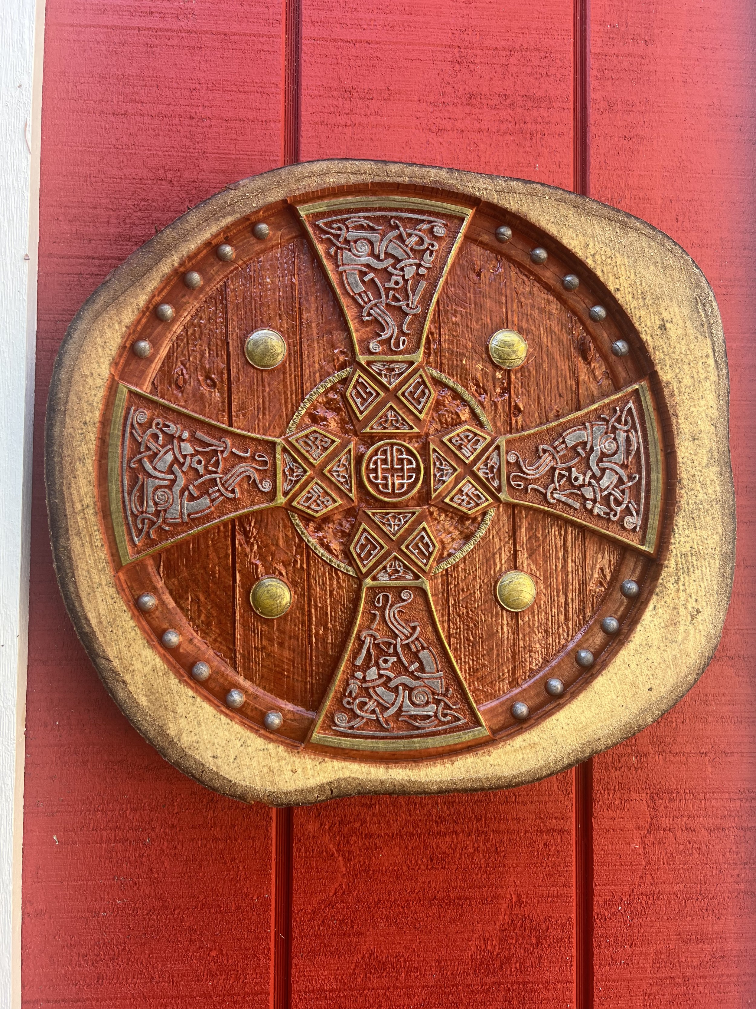 Viking shield 1.jpg