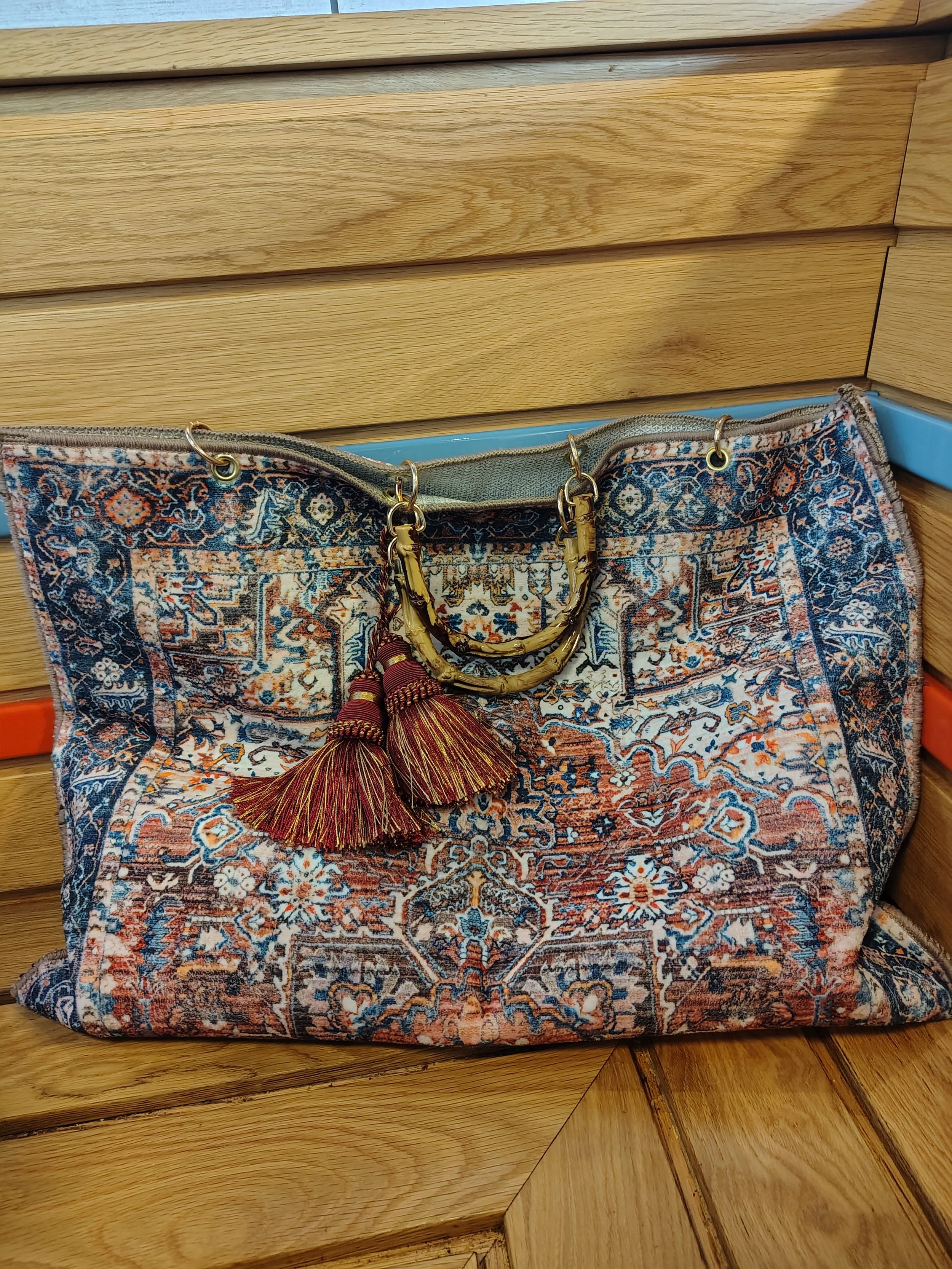 XL Carpet bag