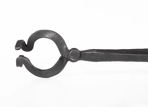 Hofi Tongs for Square Metal.jpg