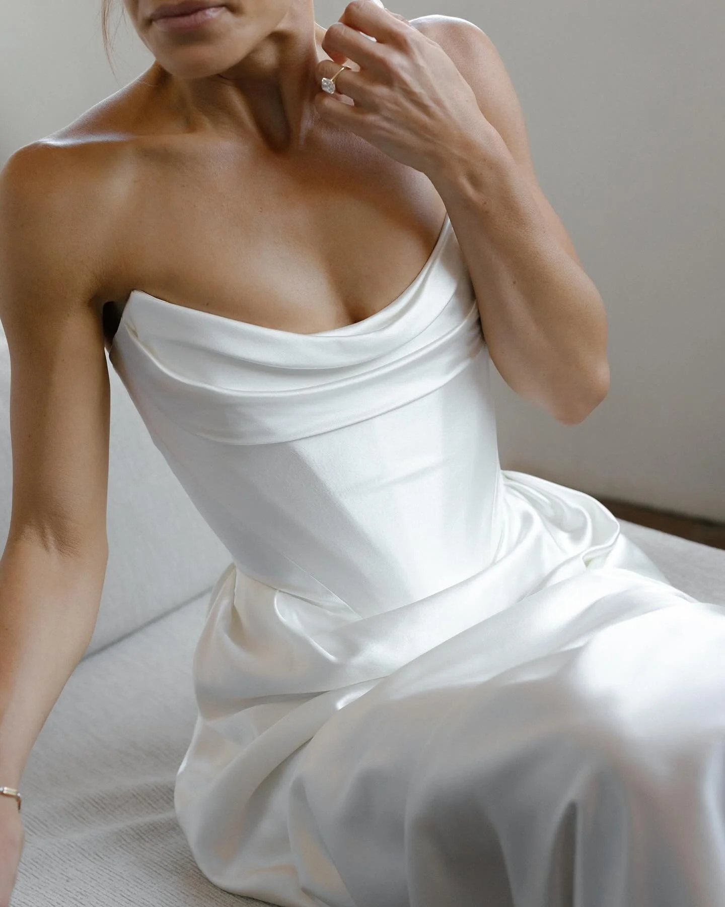 Take this as a friendly reminder to up your skincare routine and do some Pilates this year. 😝

#ojaivalleyinnwedding #ojaiweddingphotographer