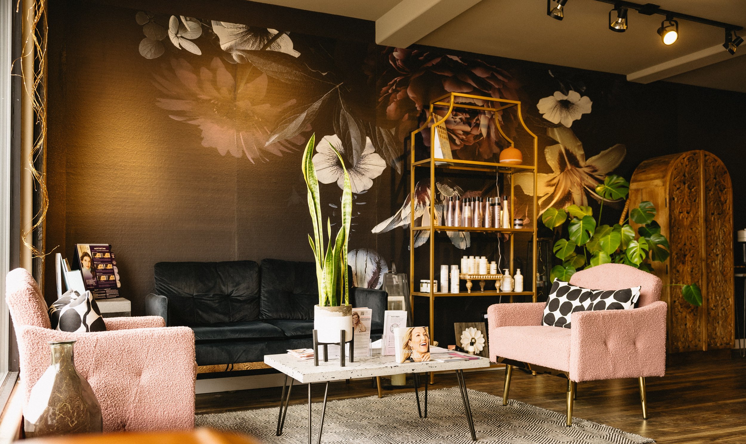 Seating Area (1 of 1).jpg