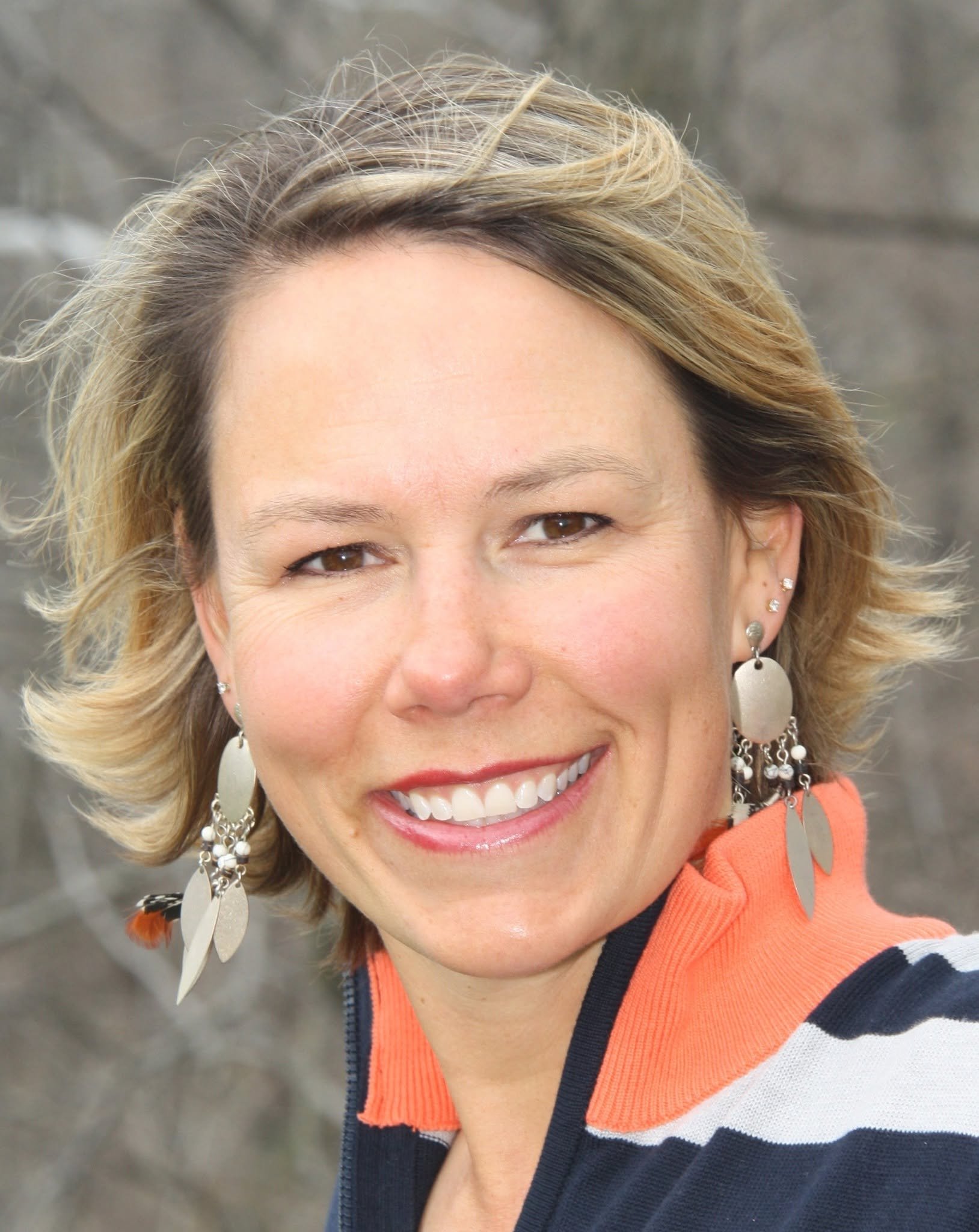 GolfTRK Announces Sally Krystyn PGA Professional and General Manager of Its Prairie Village Headquarters&nbsp;