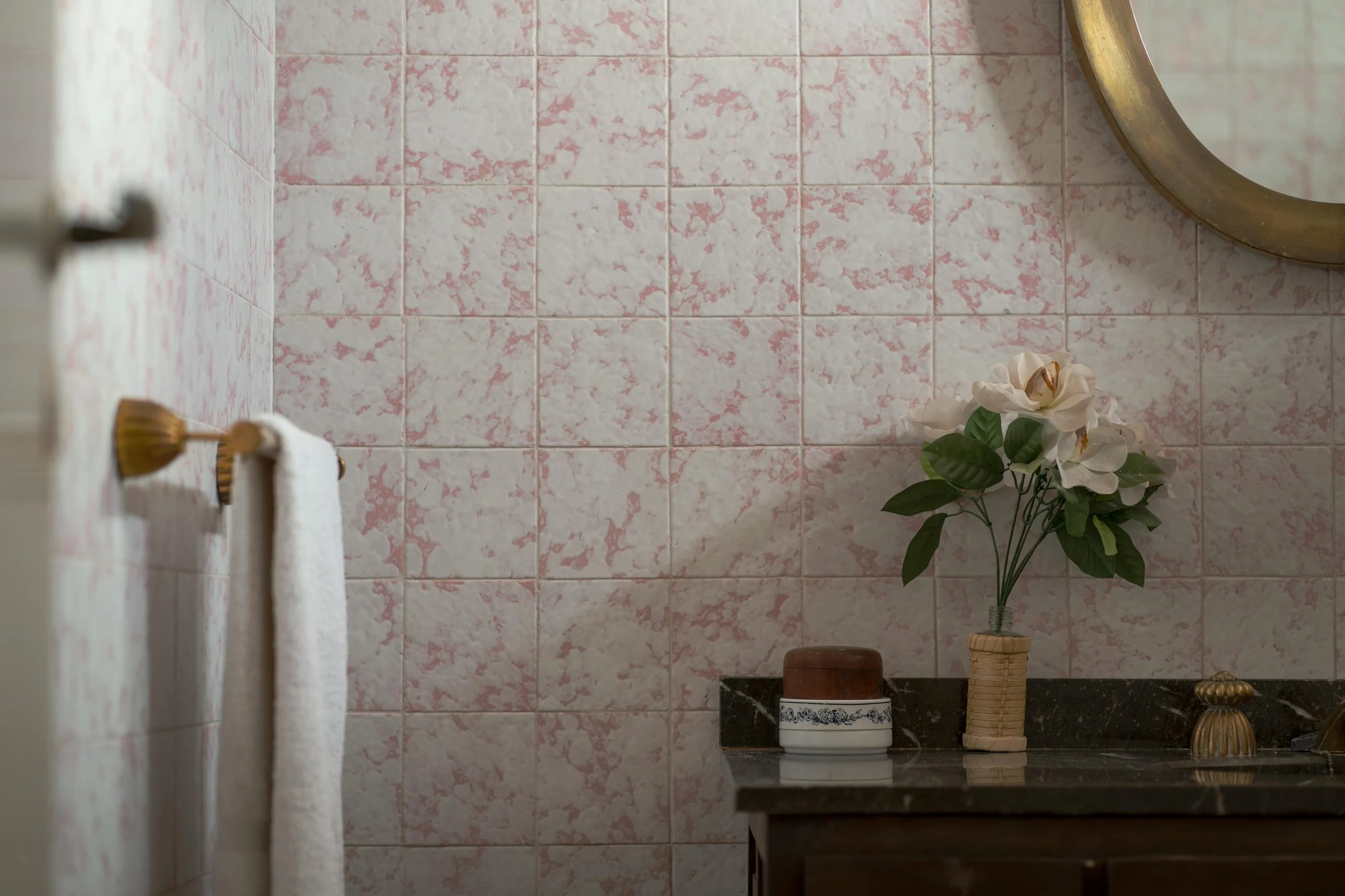 What to Do With a Loved One’s Belongings After They Pass