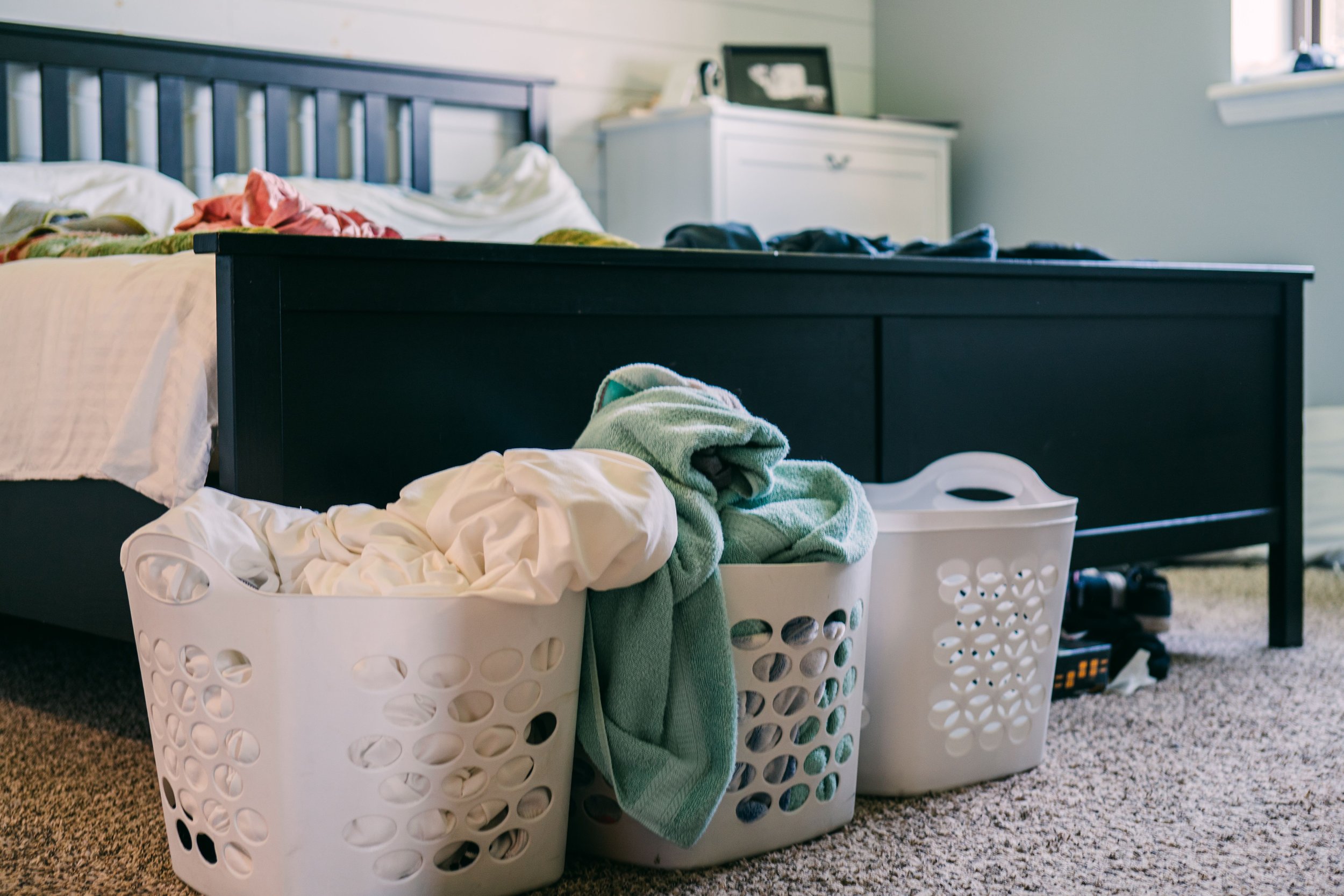 How Long Does it Take to Organize a Bedroom?