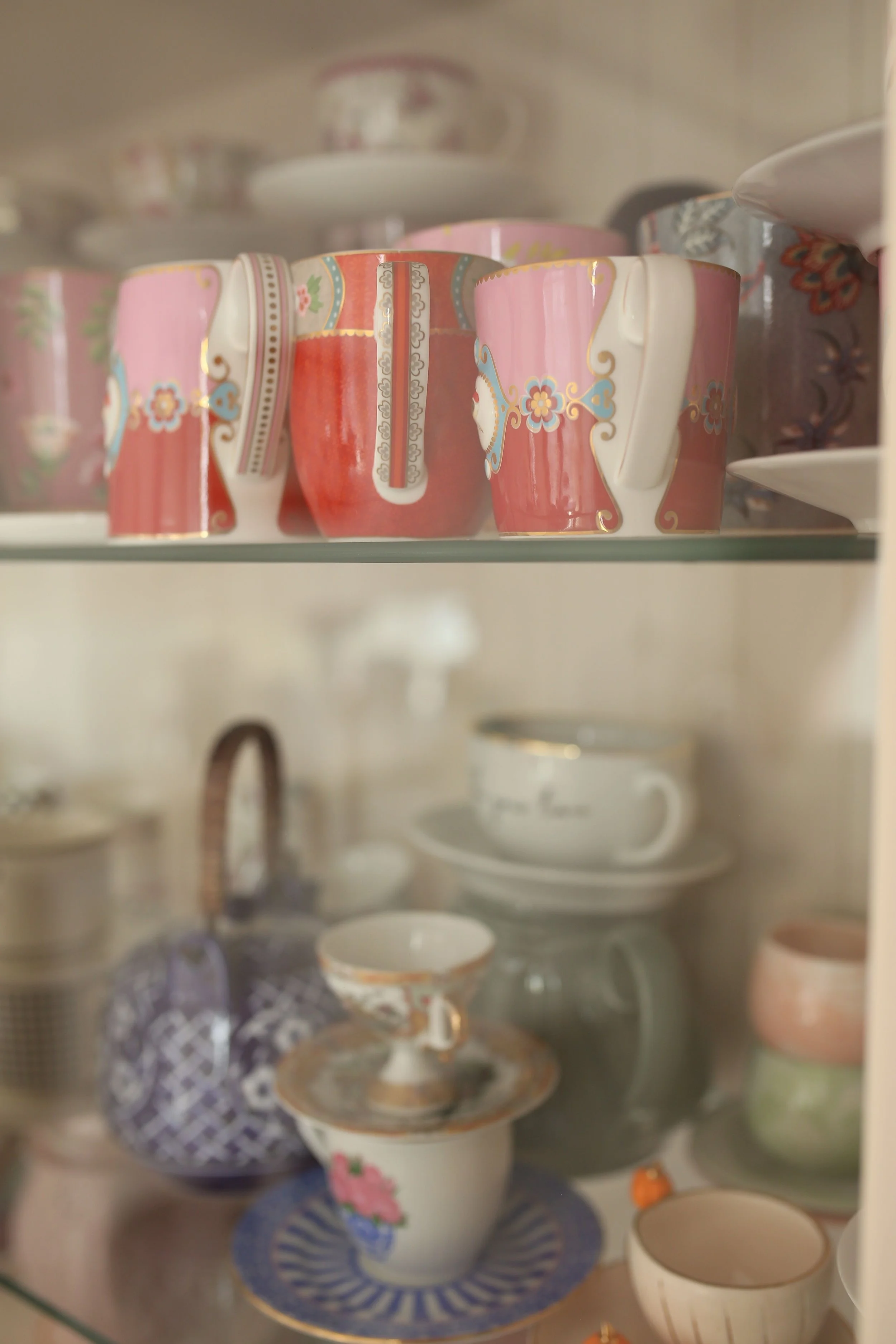 8 Valuable Items Families Often Discard During Estate Cleanouts