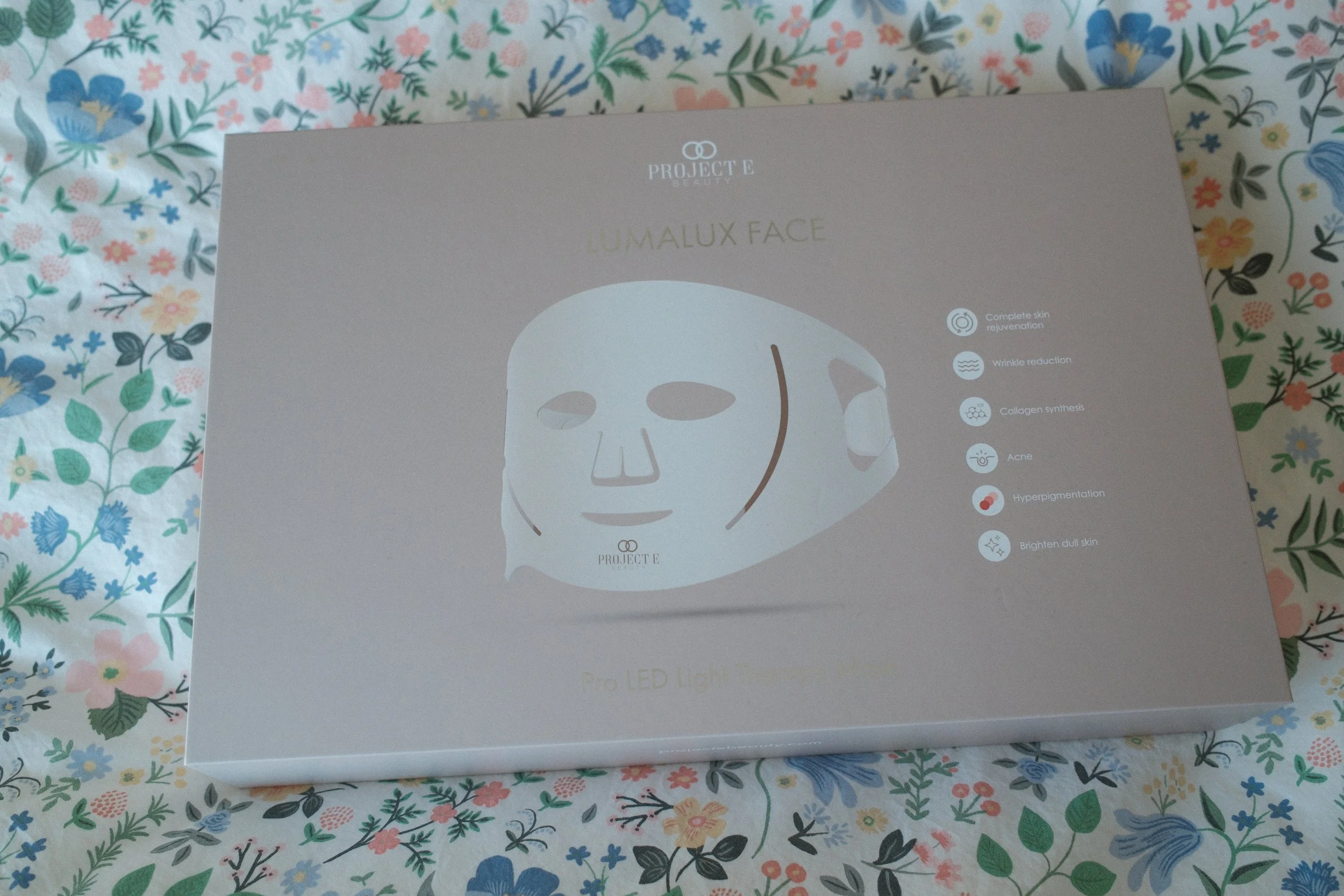 Project E LumaLux Face Mask Box