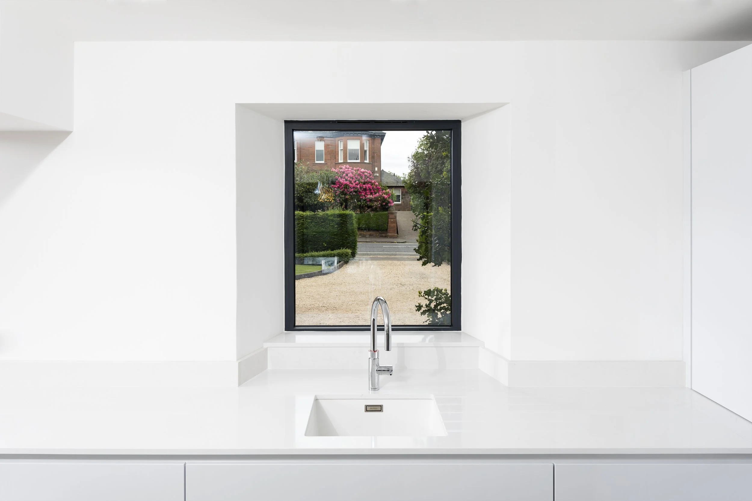 Langside contemporary extension 15.jpg