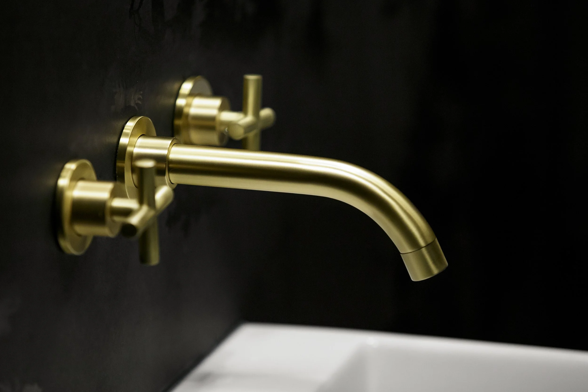 Devonshire modern kitchen & bathrooms 21.jpg