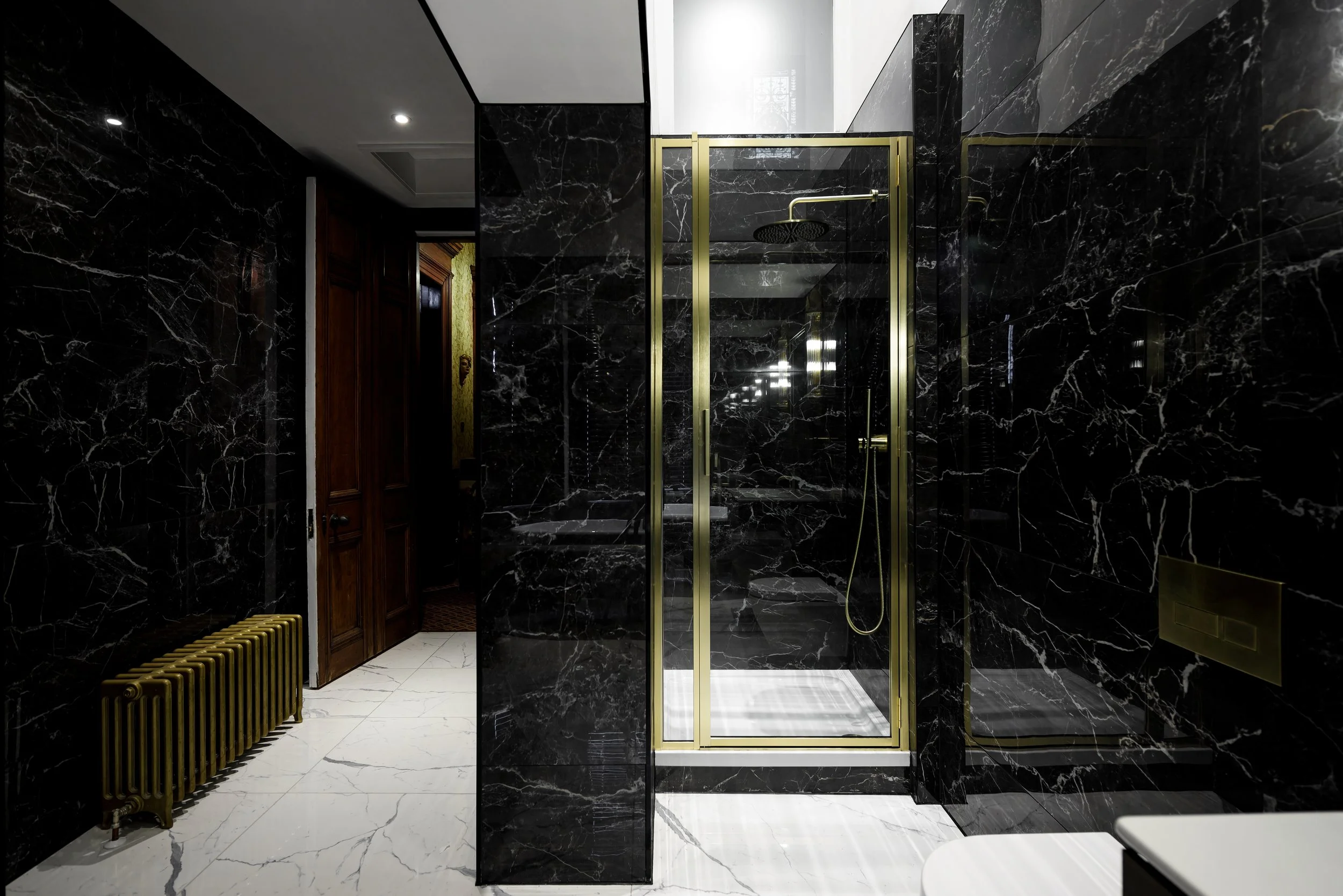 Devonshire modern kitchen & bathrooms 15.jpg