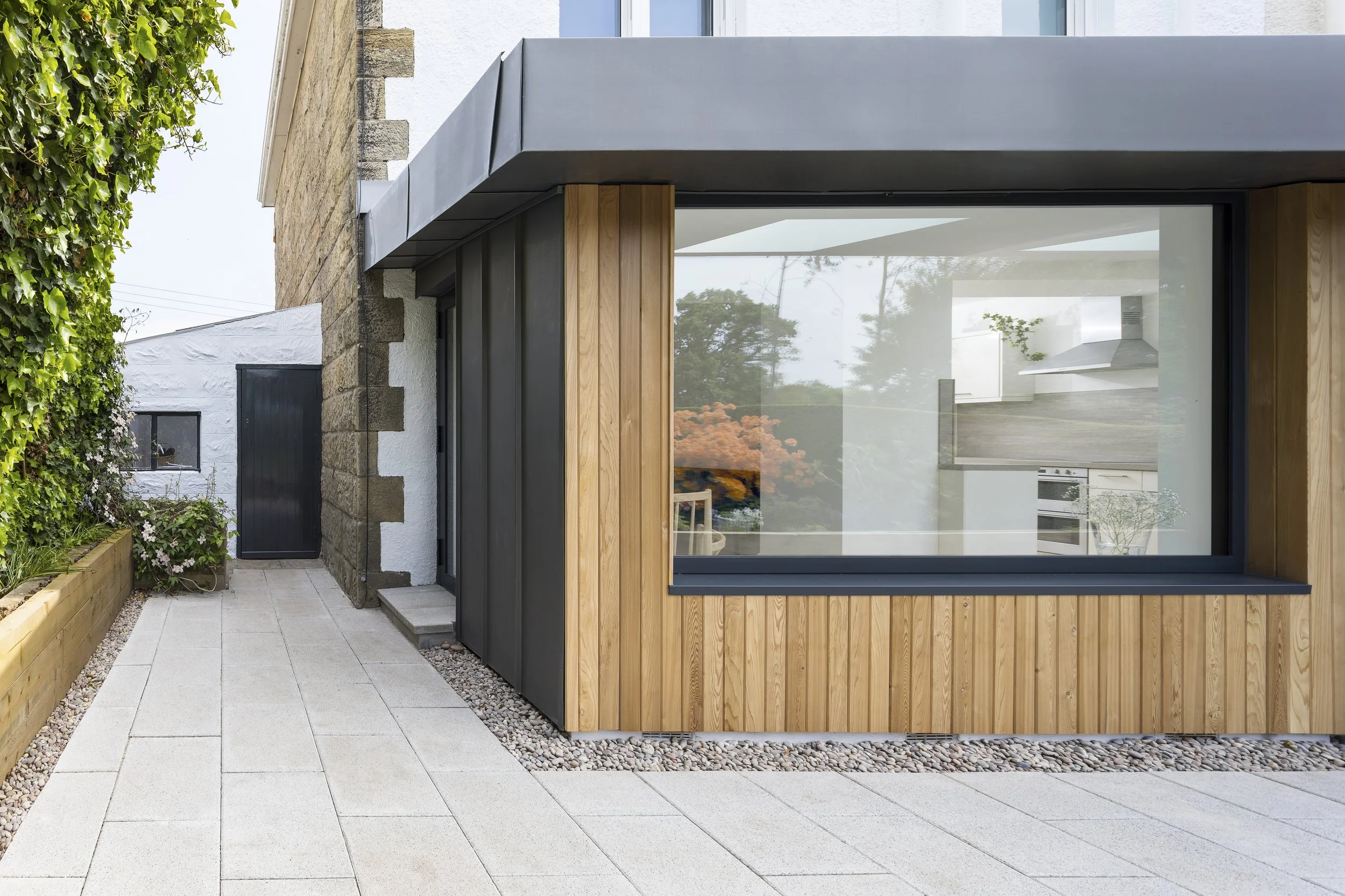 Contemporary extension Jordanhill6.jpg
