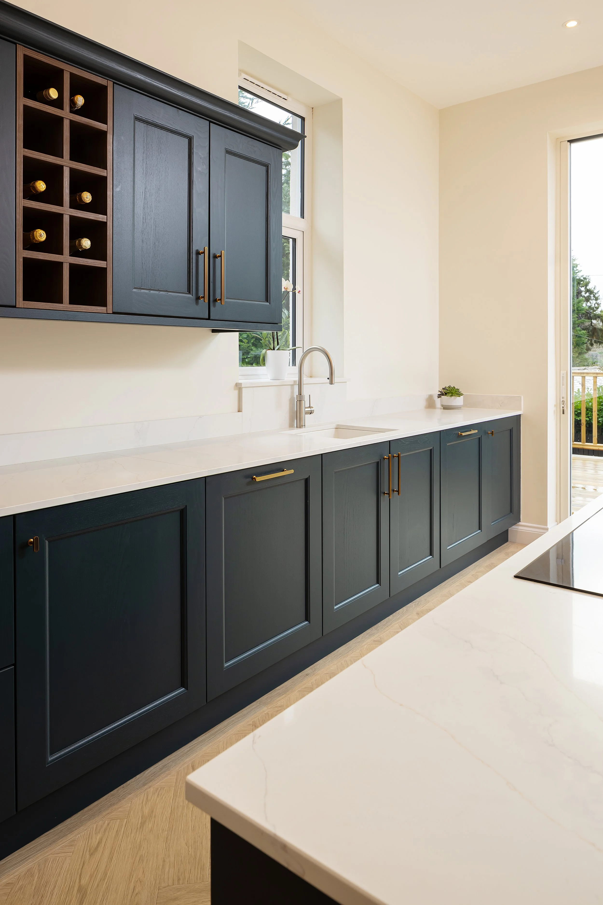 Contemporary kitchen & attic conversion, Giffnock, Glasgow 11.jpg