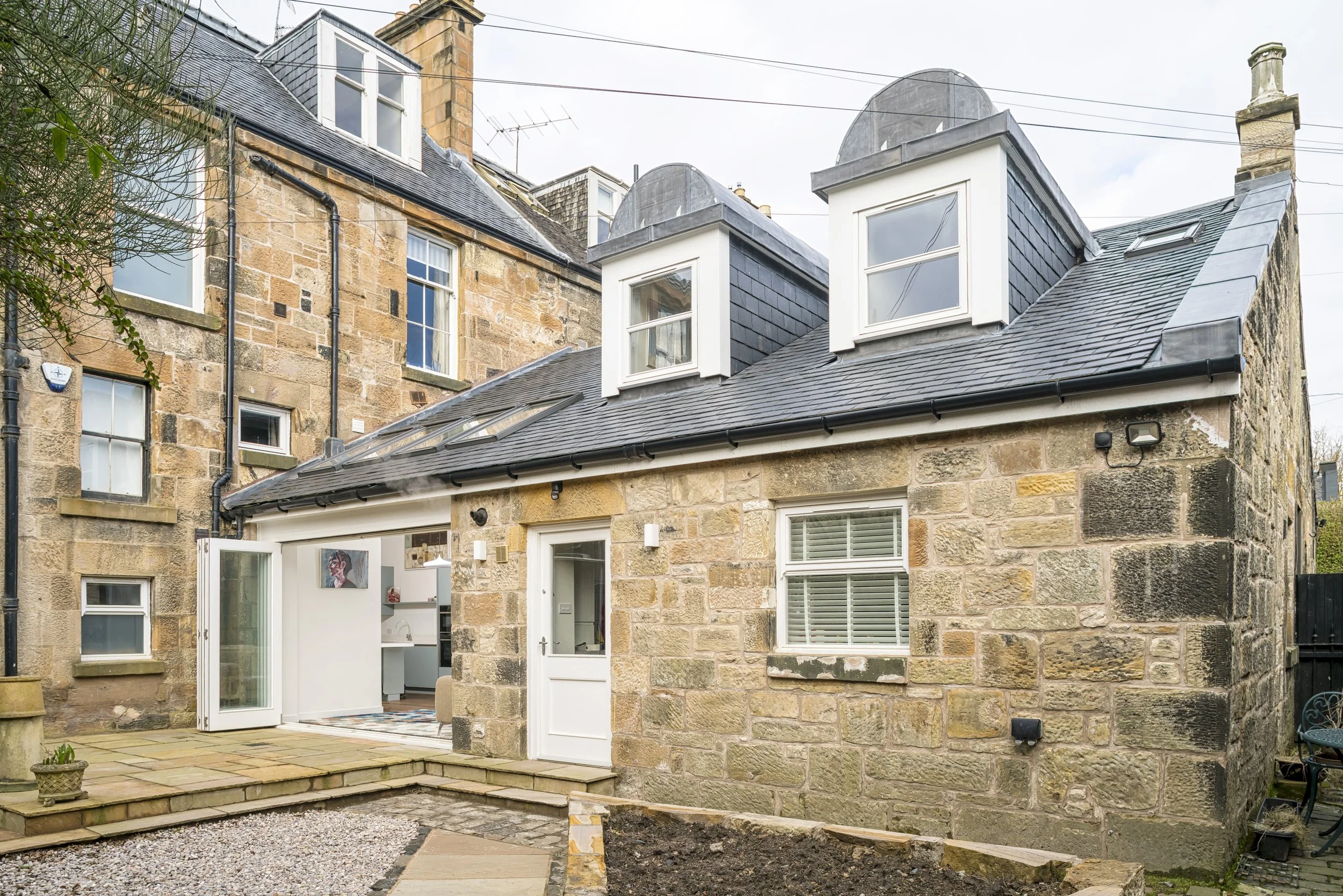 Contemporary extension & interior 19.jpg