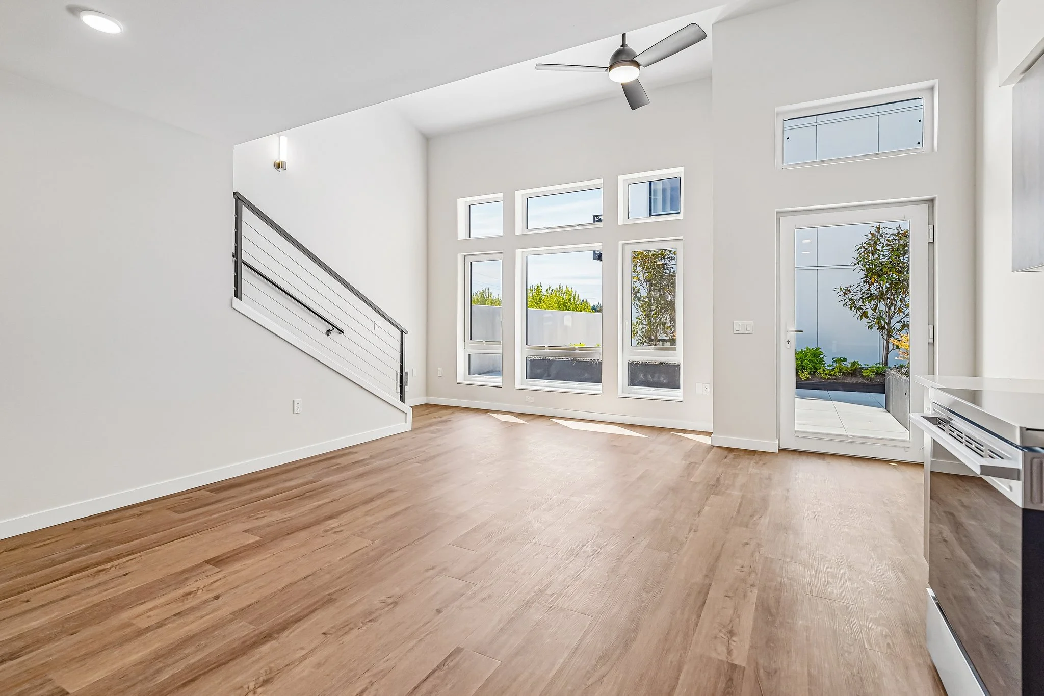 3-web-or-mls-3111 Wetmore Ave unit 324-S2105-003.jpg