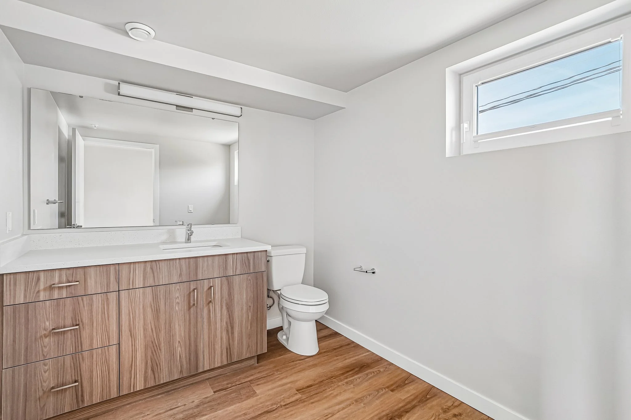 9-web-or-mls-3111 Wetmore Ave unit 324-S2105-009.jpg