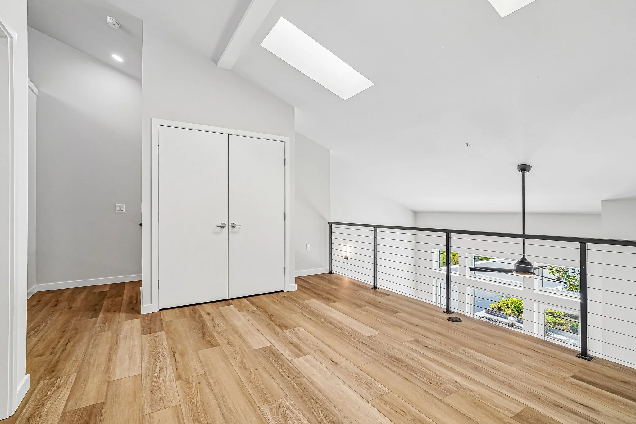 13-web-or-mls-3111 Wetmore Ave unit 324-S2105-013.jpg