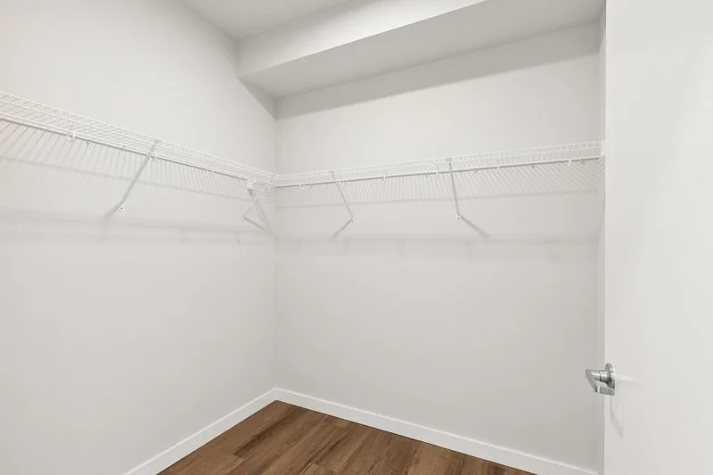 128-M711-Web.jpg