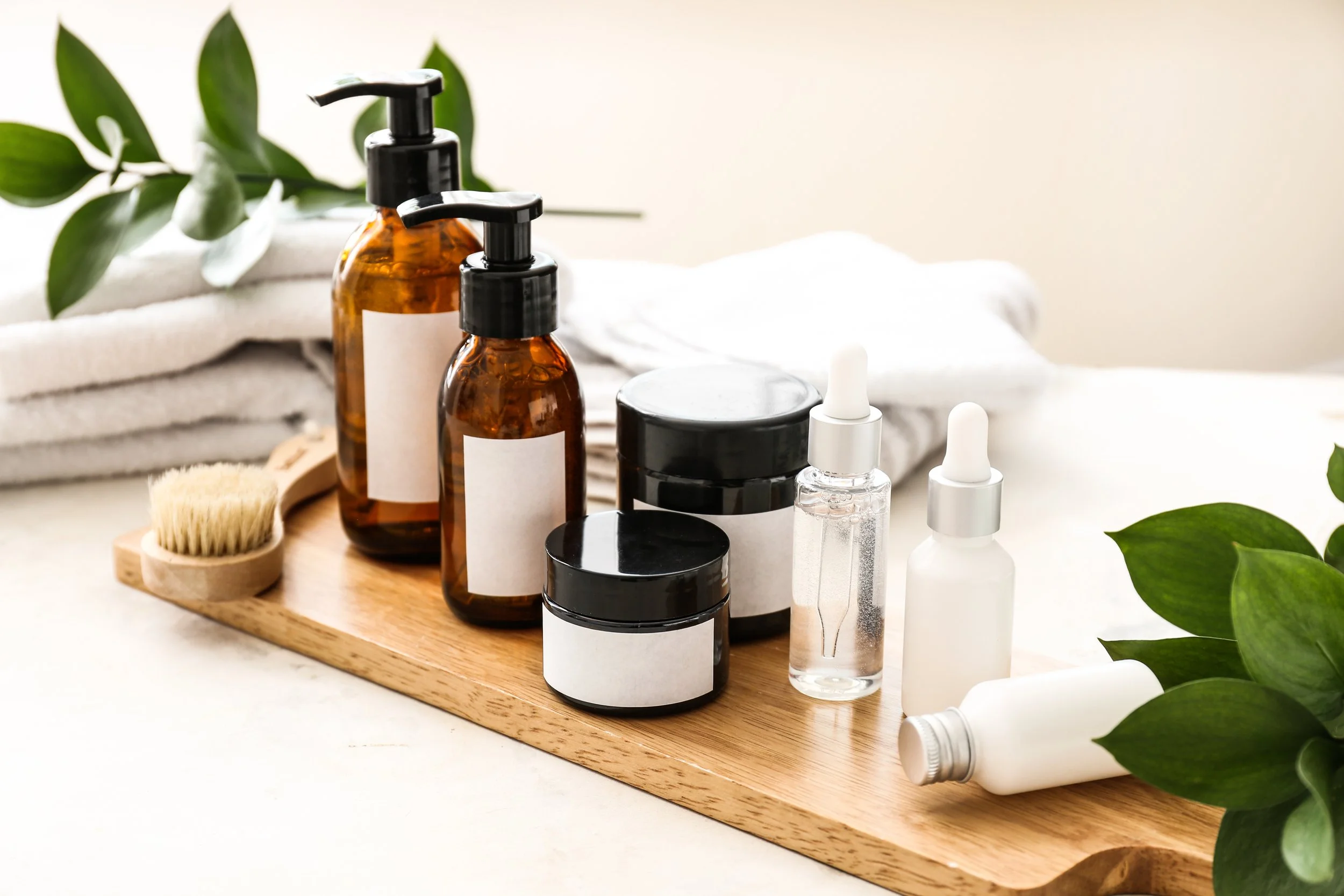 Illinois Enacts 2028 Ban on PFAS and Other Chemicals in Cosmetics