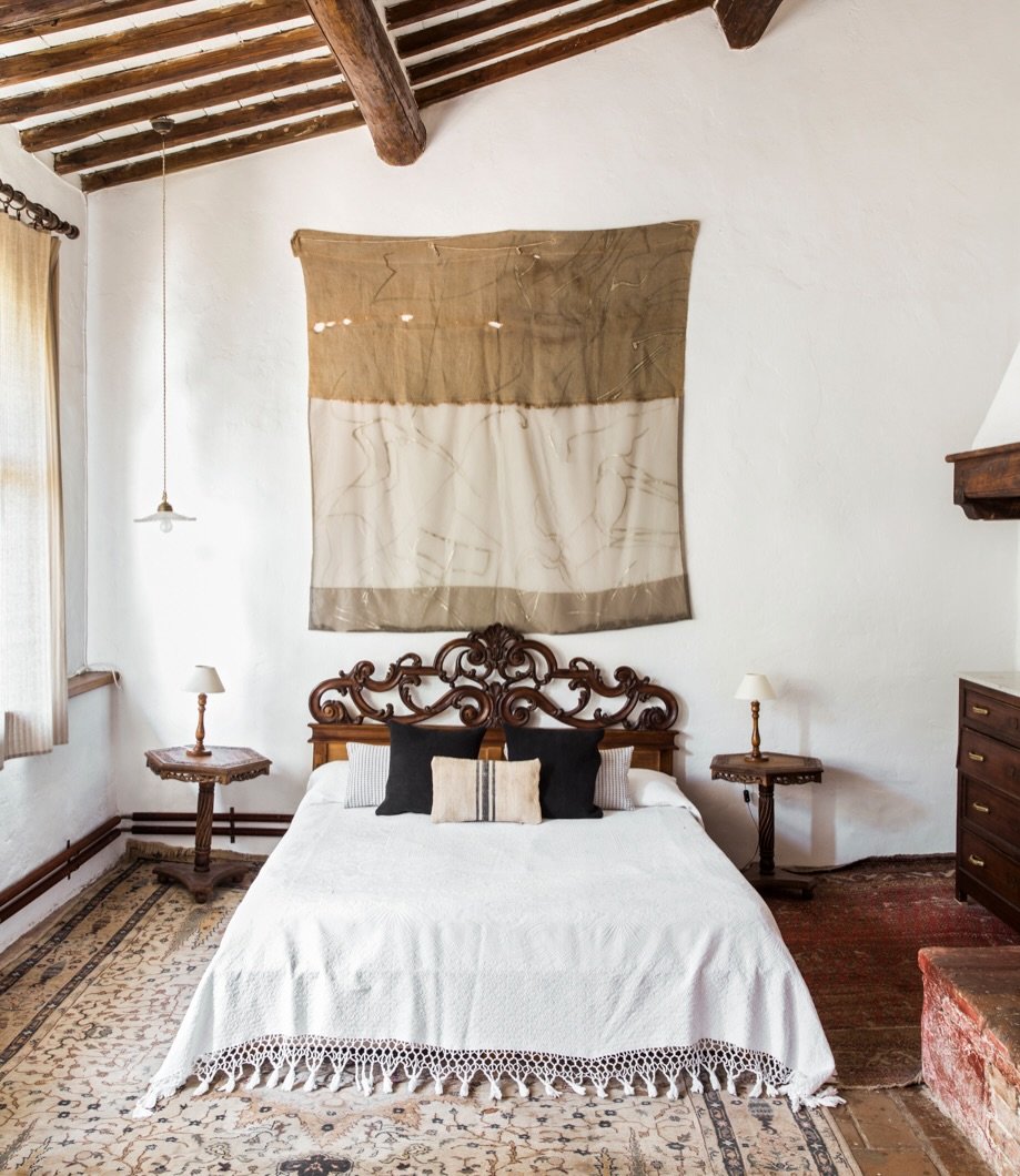 GUESS WHAT LADIES?! ✈️ We have had ONE solo room for our Tuscany Retreat in April 2027 @ebbiotuscany open up✨🌿

This will be a beautiful 5 night retreat in the heart of Tuscany, Italy 🪷

What you can look forward to:
🌿Morning Yoga
🌿Gentle Breathw