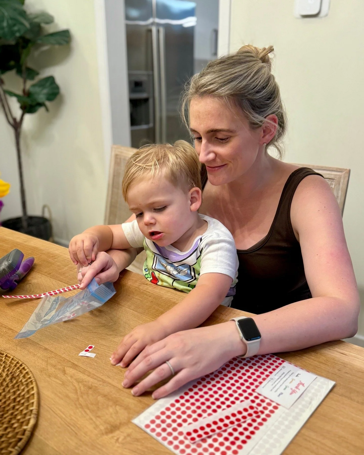 I want to share with you some of the best toddler parenting advice I&rsquo;ve ever received:

Invite them to do tasks with you, just don&rsquo;t expect much &hellip; except for it to go VERY slowly 🤣. Treat it like mindfulness!

I&rsquo;ve been invi