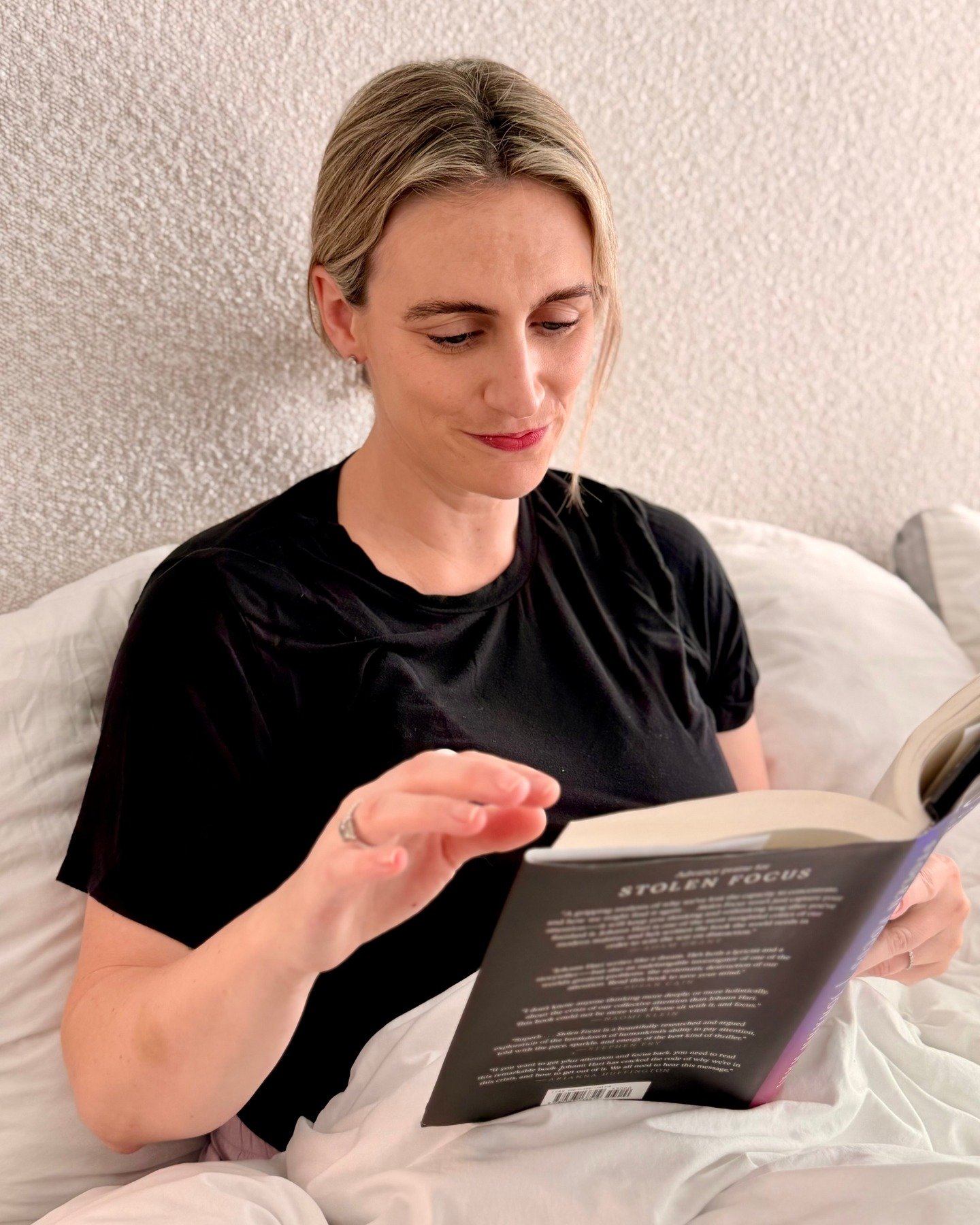 Happy Friday, friends!

Sometimes the best way to recharge isn&rsquo;t a busy weekend plan &mdash; it&rsquo;s a little quality alone time with a good book. I spent so much time as a kid curled up in bed reading, especially Harry Potter and mystery bo