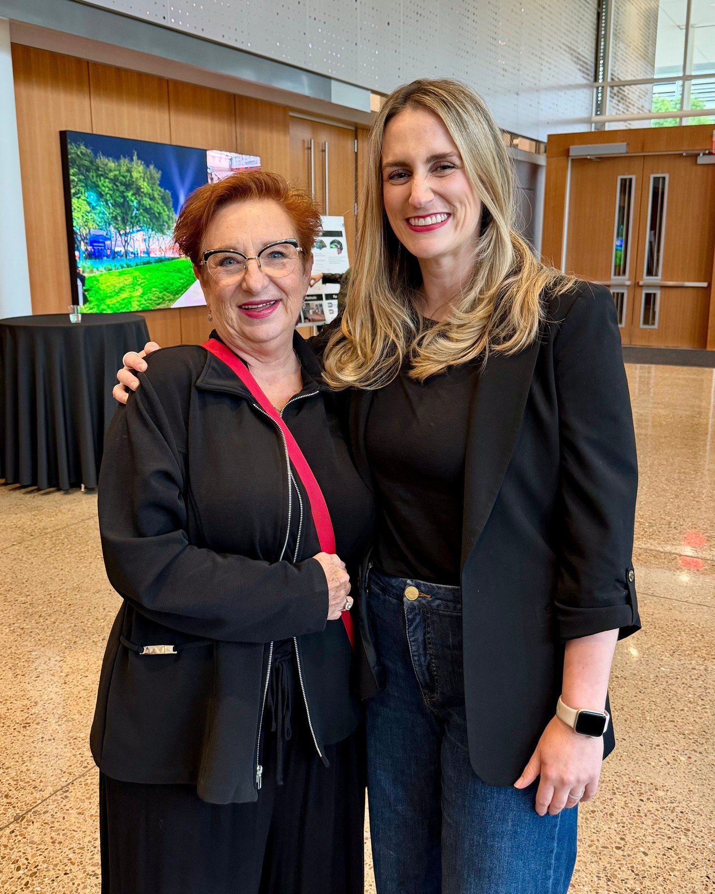 Small world moment. 💗

I recently ran into Tammy Hernandez, someone I worked with at @txinstruments almost 15 years ago.

During our conversation, she reminded me of something I had completely forgotten: I bought her first yoga mat. (Pink, apparentl
