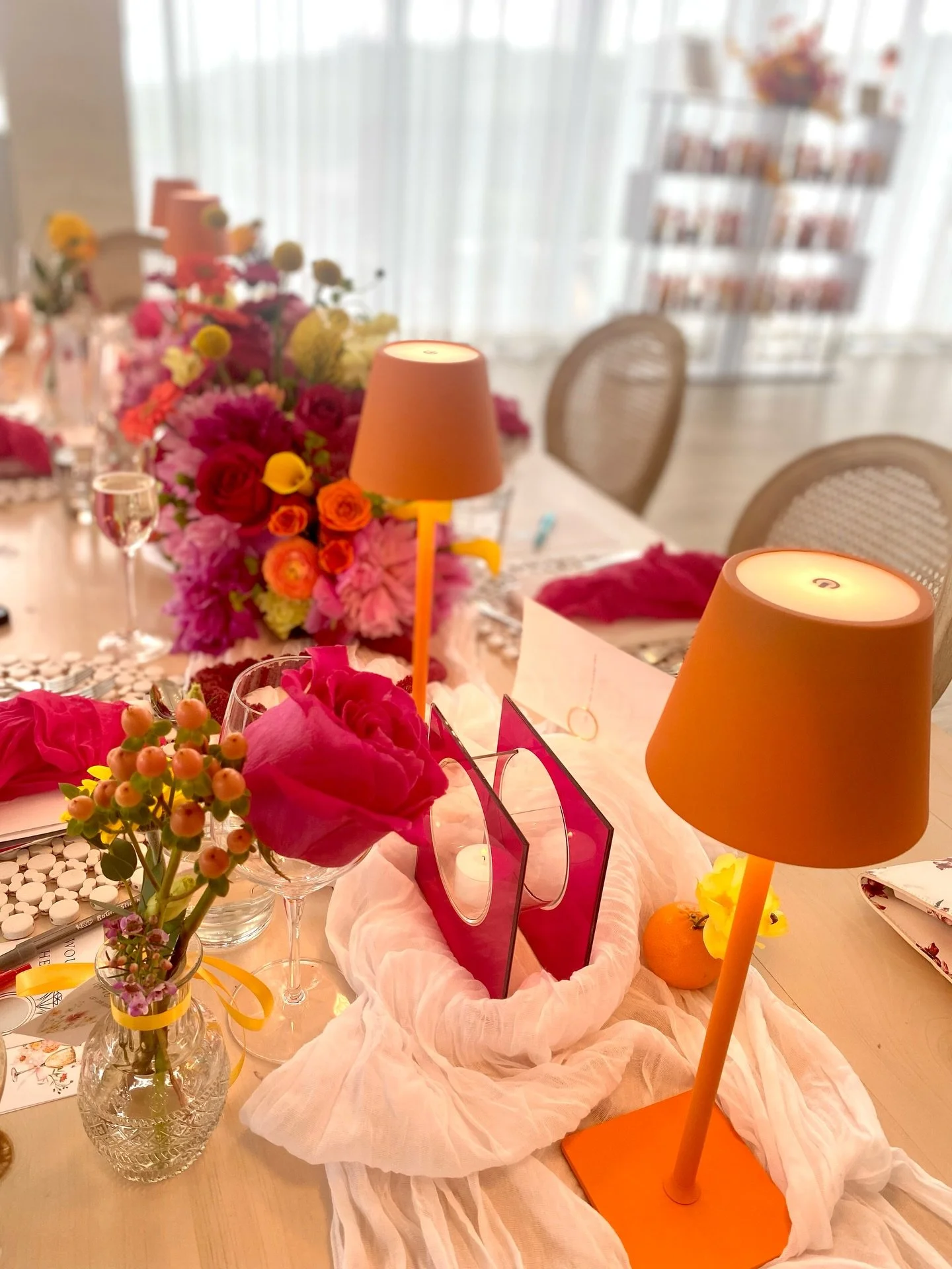 &hellip;anyone else craving colour? 🧡🩷💛

it&rsquo;s been a very L O N G , dark winter. 
the good news; the clocks SPRING forward tonight!  YES!!🙌🏻 

😎 brighter days ahead, my friends 

#leanintocolour #brighterdaysahead☀️ #springforward #events