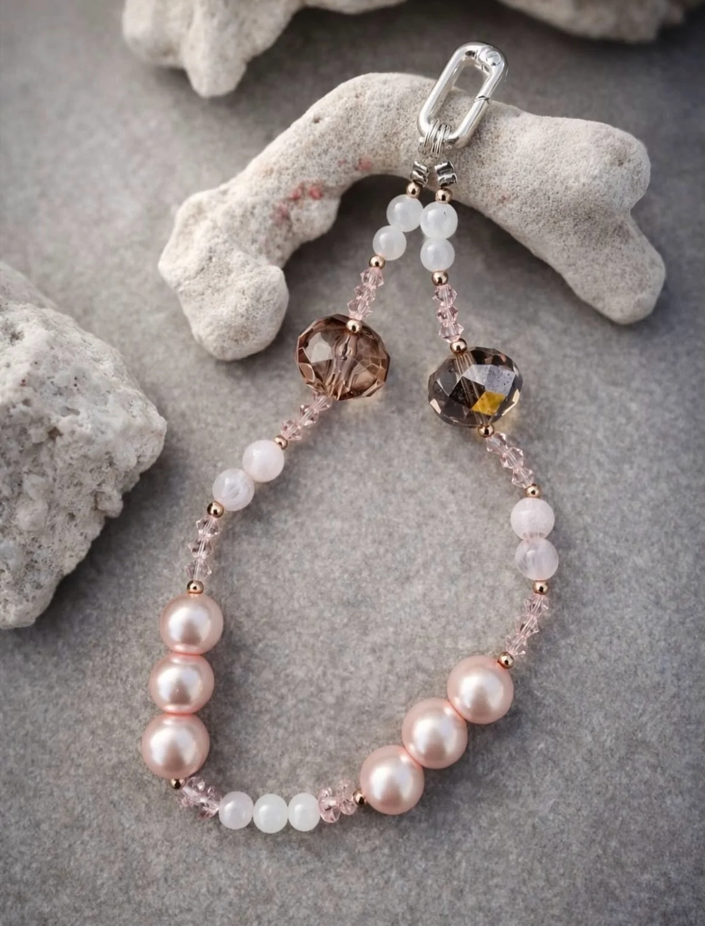 &hellip;my beautiful daughters have teamed up to design and create fun and fashionable PHONE WRISTLETS 🍃

GO give them a follow at @hangon.honey 

all WRISTLETS are designed with a combination of new and Vintage REPURPOSED BEADS, with a portion of e