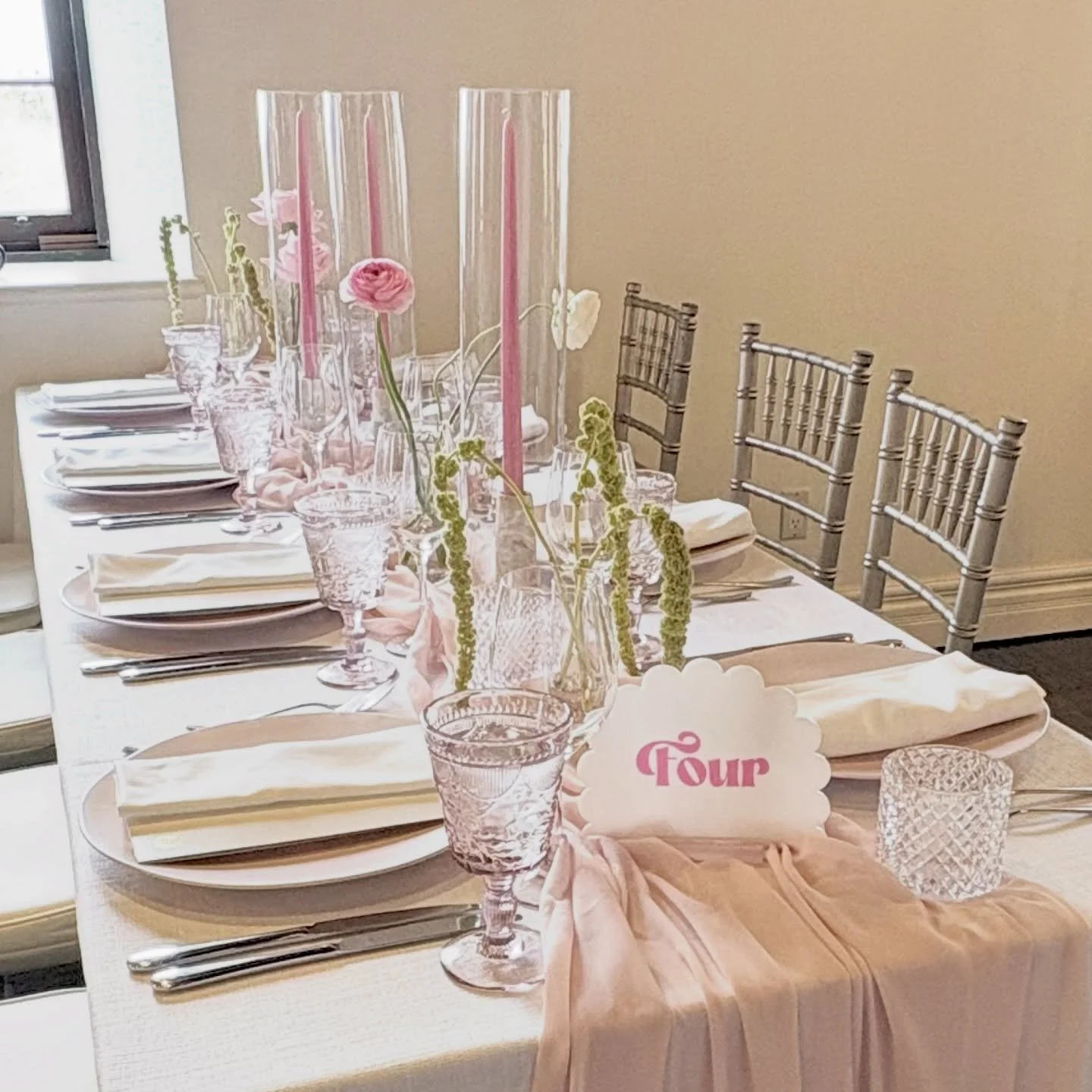 &hellip; when the perfect table number becomes part of the decor 🍃🌸

#specialtyrentals #eventdecor #eventstyling #eventrentals #bridalshower