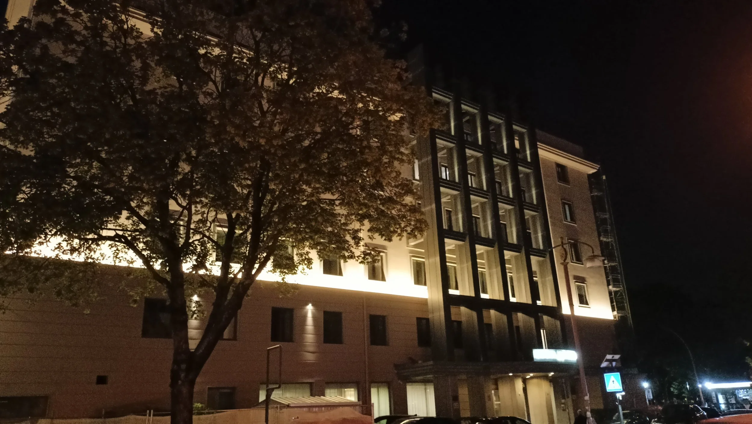 Royal Hotel soft-restyling