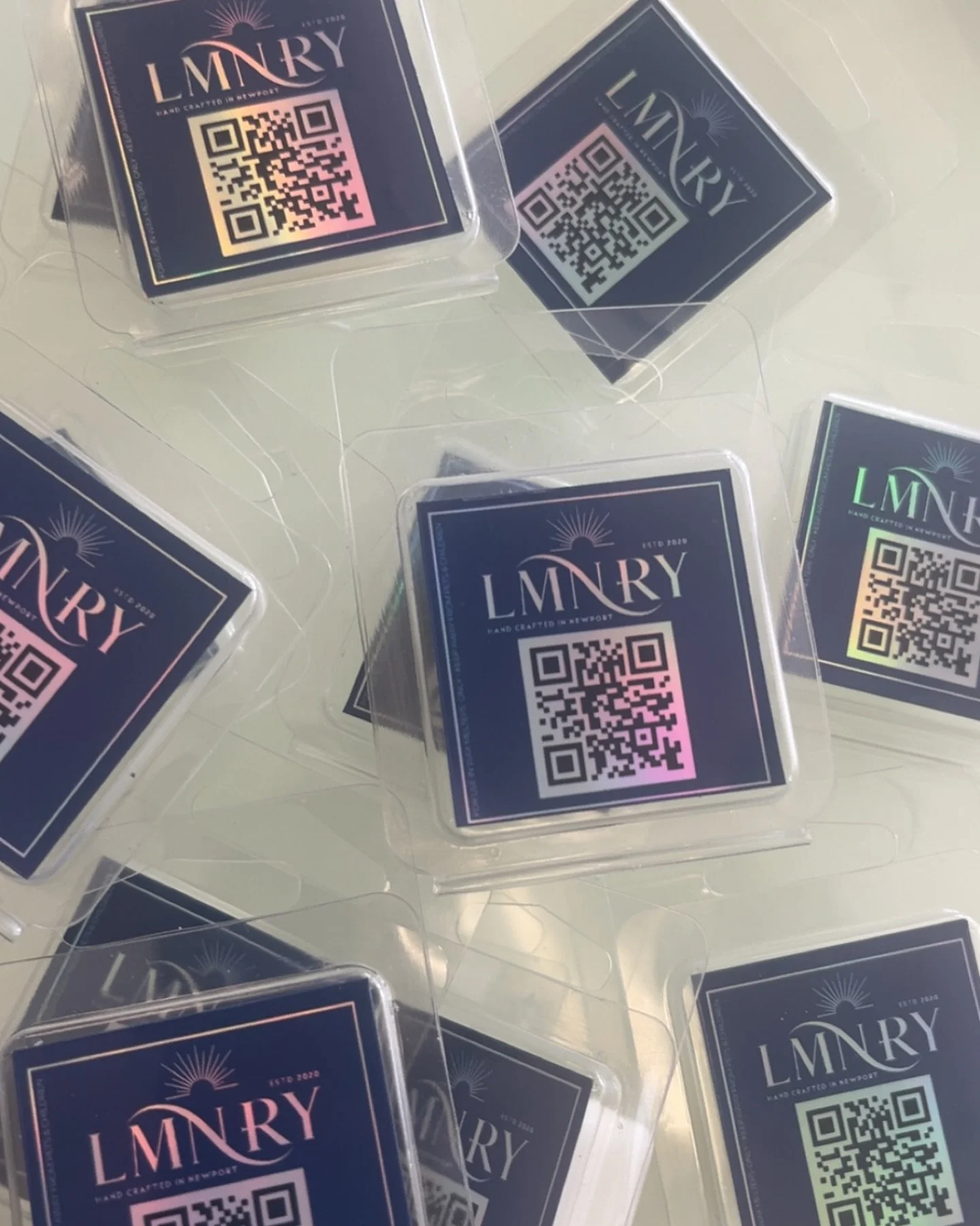 Workin&rsquo;!! 1oz wax melts for @aquidneck_business_connections!!! #nationalfragranceday #shoplocal #luxurycandles #waxmelts #swagbags #newportri #aquidneckisland