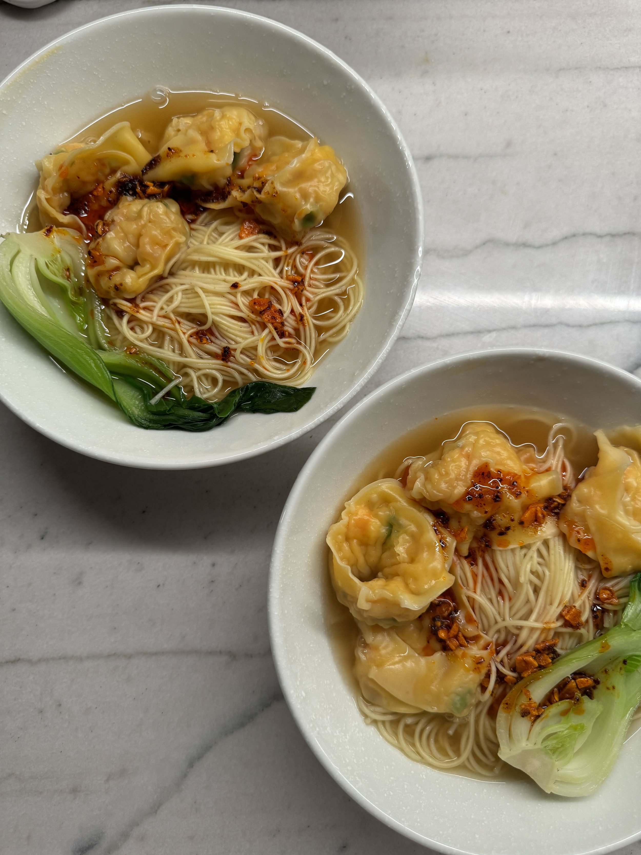 hong kong style shrimp wonton soup
