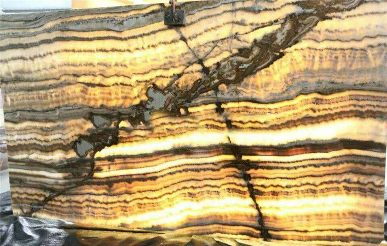 backlit-onyx-slabs-led-lights-onyx-slabs-counterstops-tabletops-21.jpg