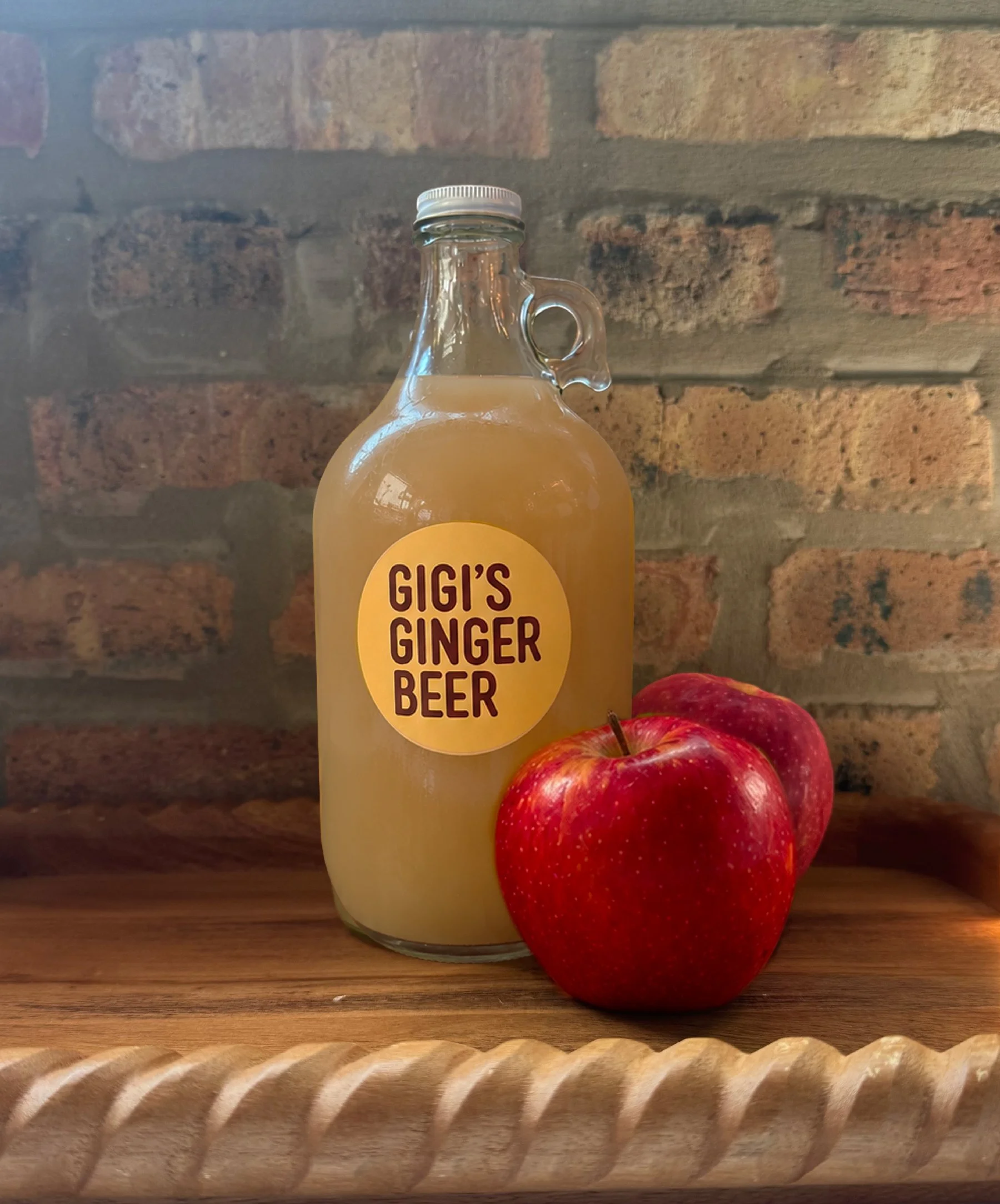64oz growler - honeycrisp