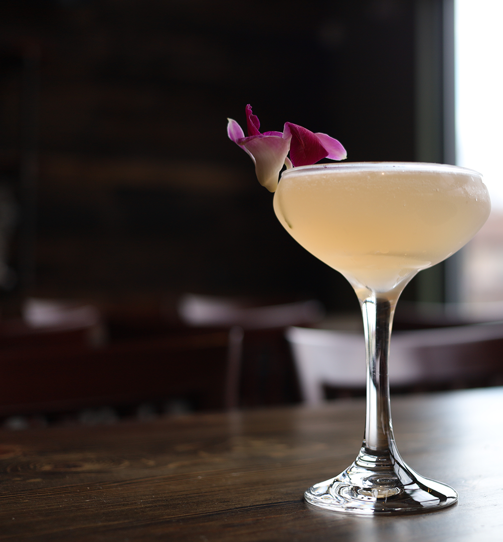 orchid champagne 2.png