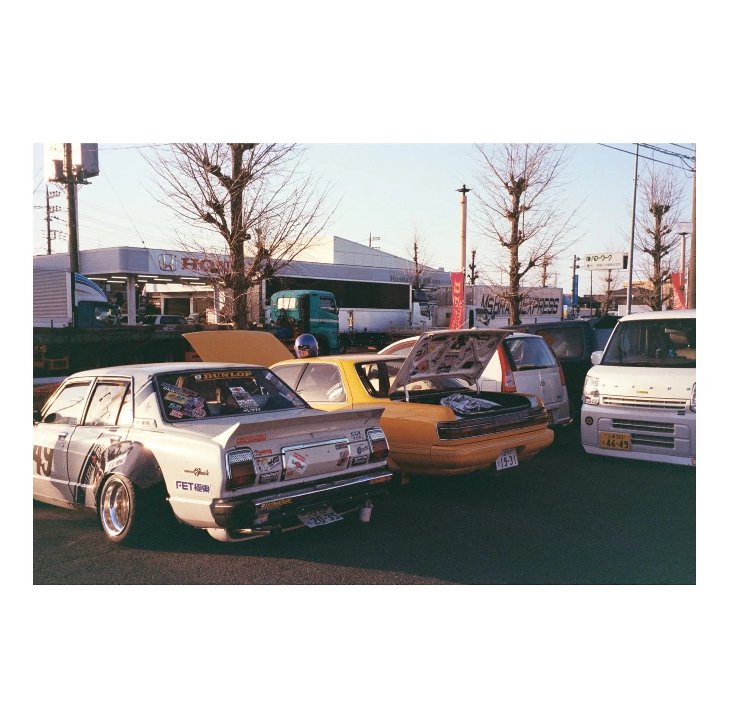 japan and @tokyo_autosalon_official taken by @deswr1d 

thanks as always for trusting me with your film man!

#filmlab #35mmfilm #japanonfilm #fujifilm #lomography
