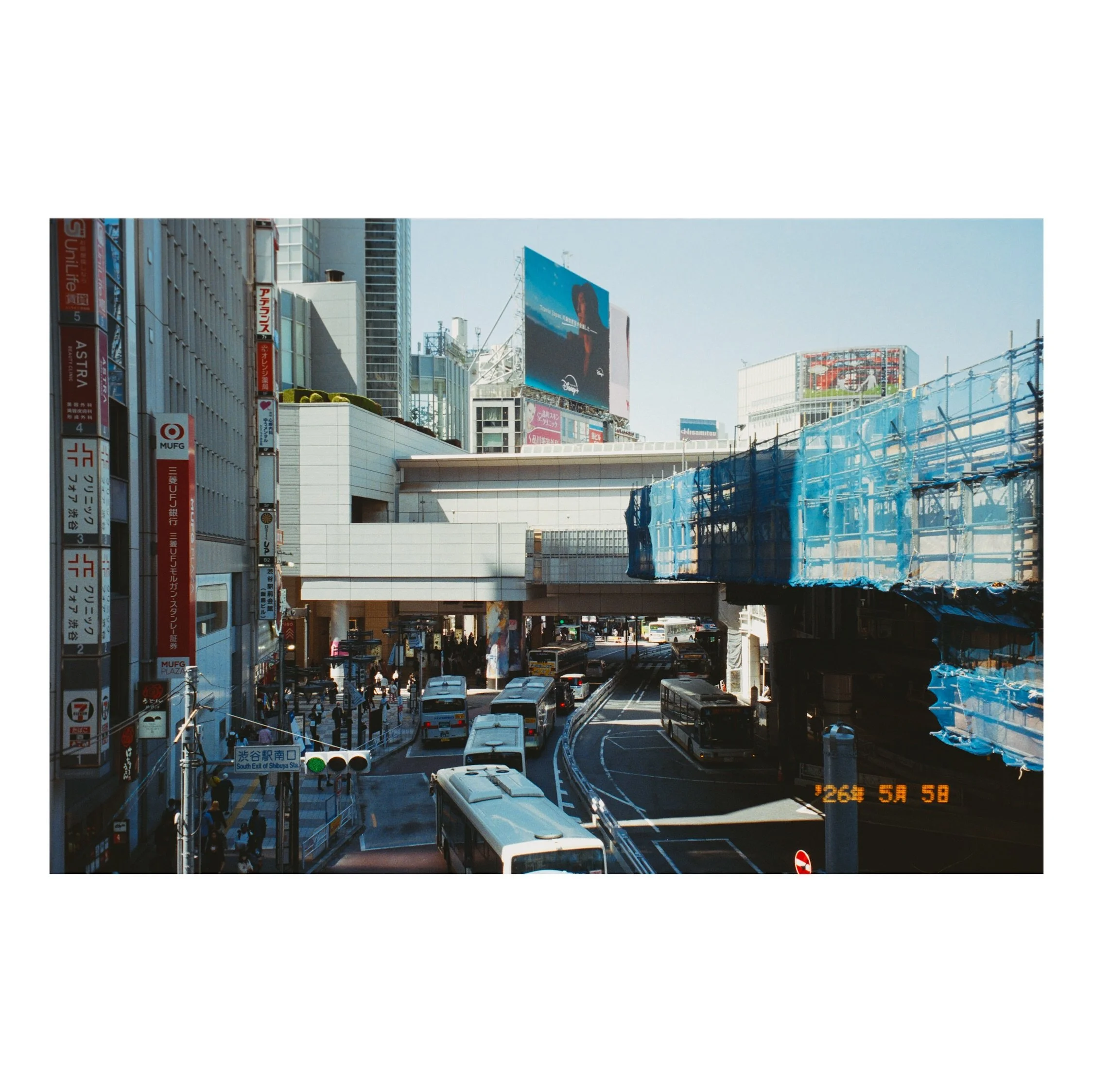 more japan on film!

thank you @z33_kat and @deemah.jpg for always trusting me with your films 😸

#35mmfilmphotography #japan #filmphotography