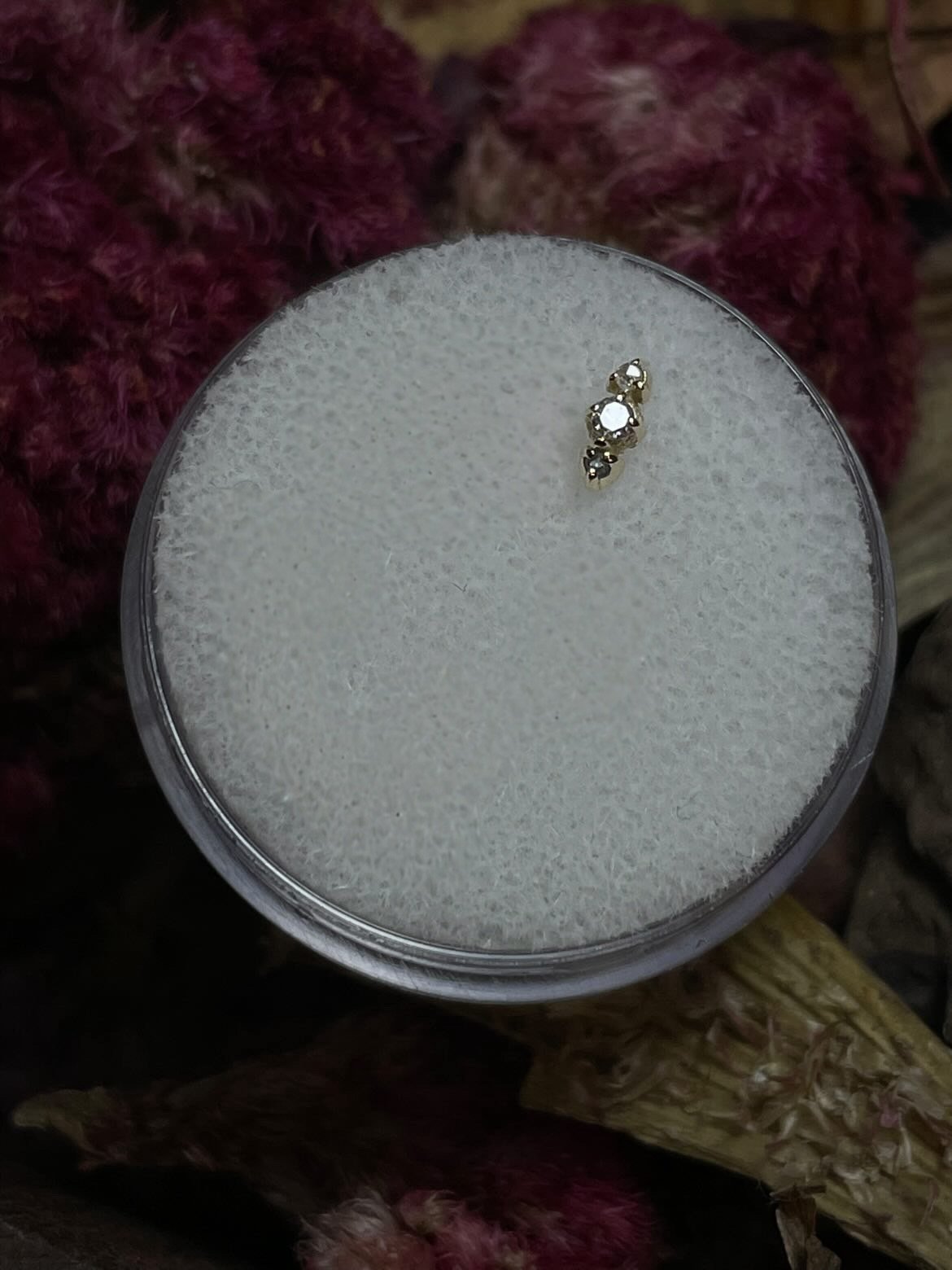 Kiwi Jewelry Trinity Gem