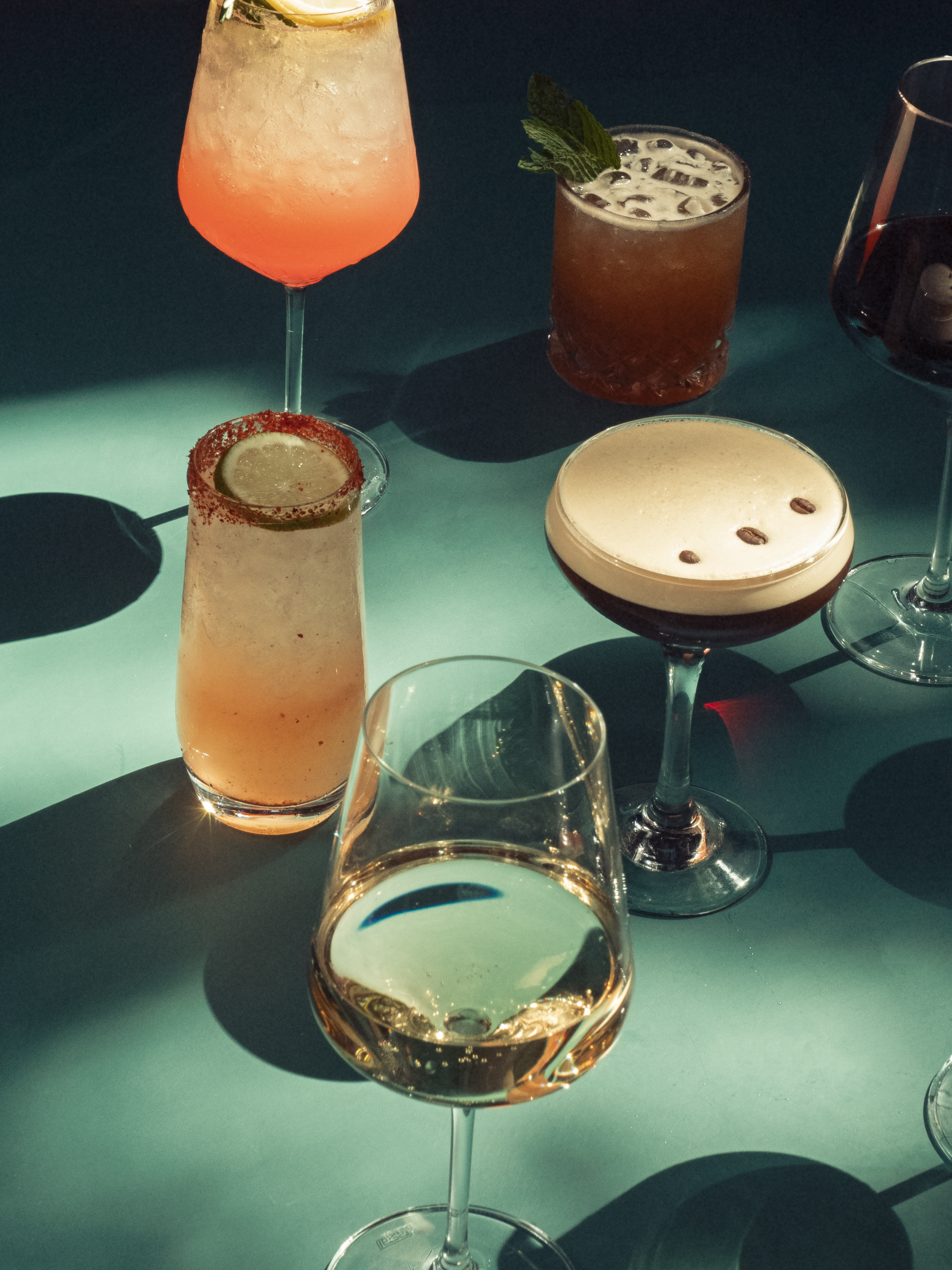 Craft cocktails at Casaléna.