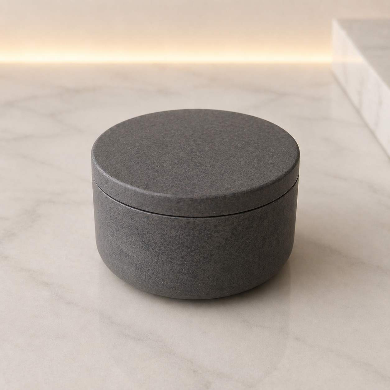 Gesso_slatelid.png