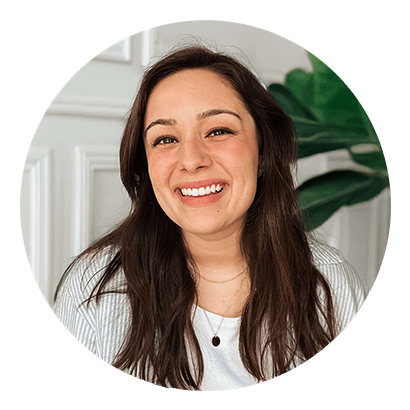 Round headshot of Abby Castillo