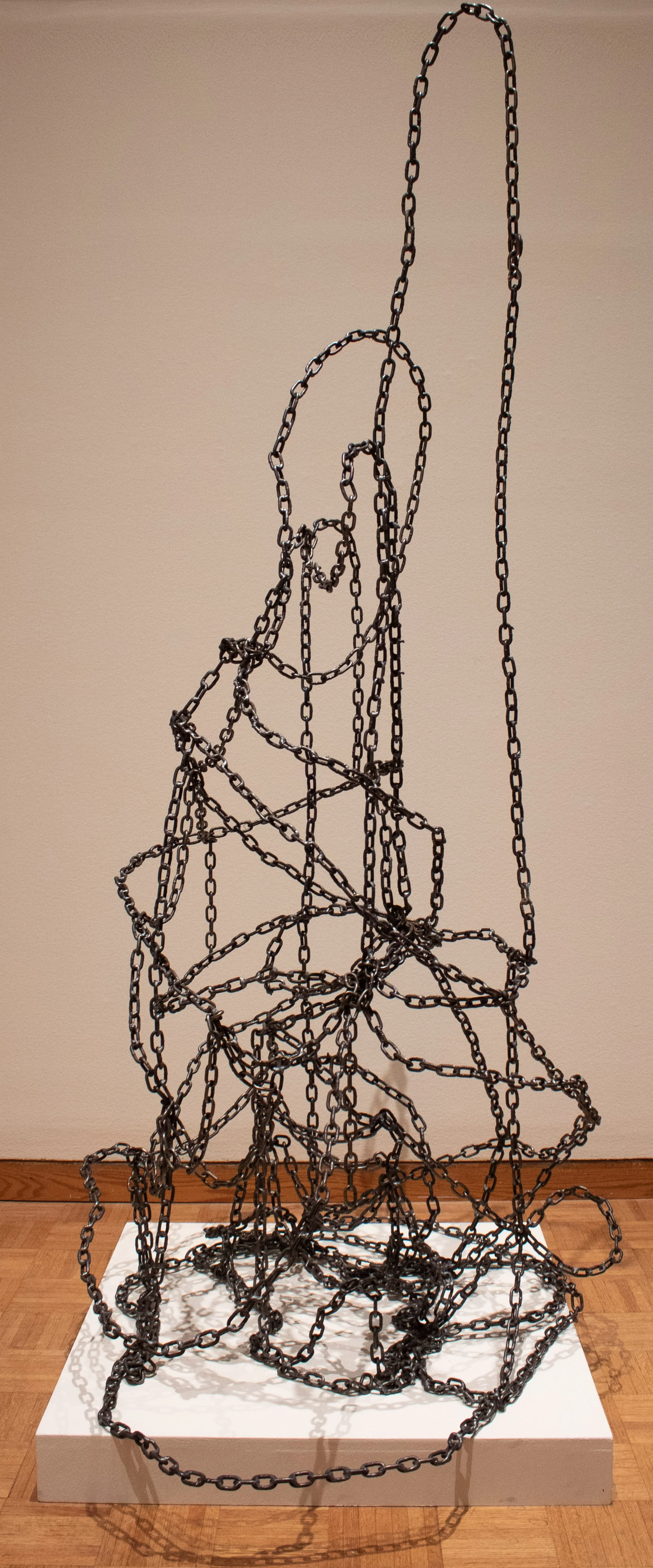 tangle III (2025), welded steel chain