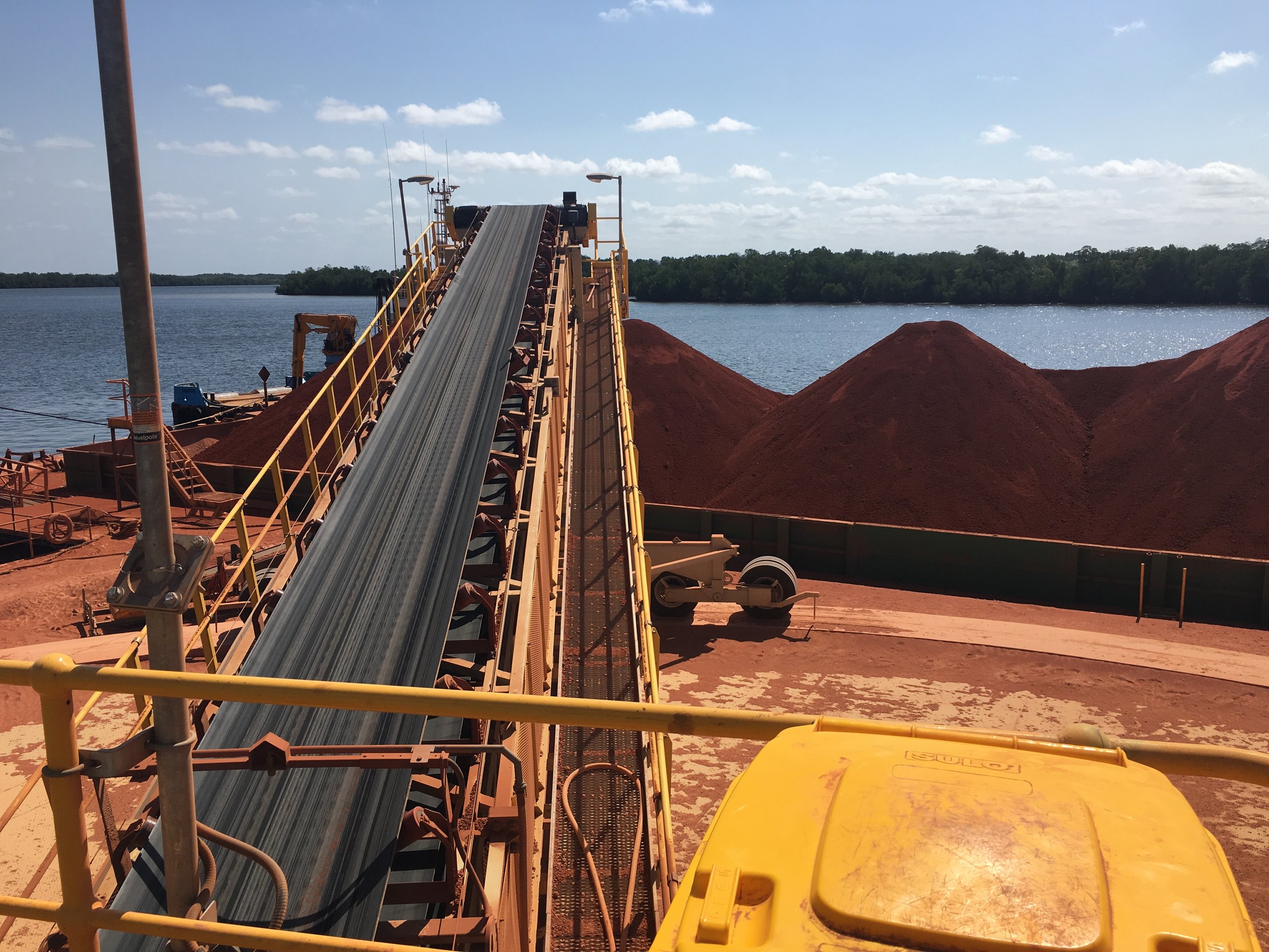 Barge loading of bauxite in far north queensland