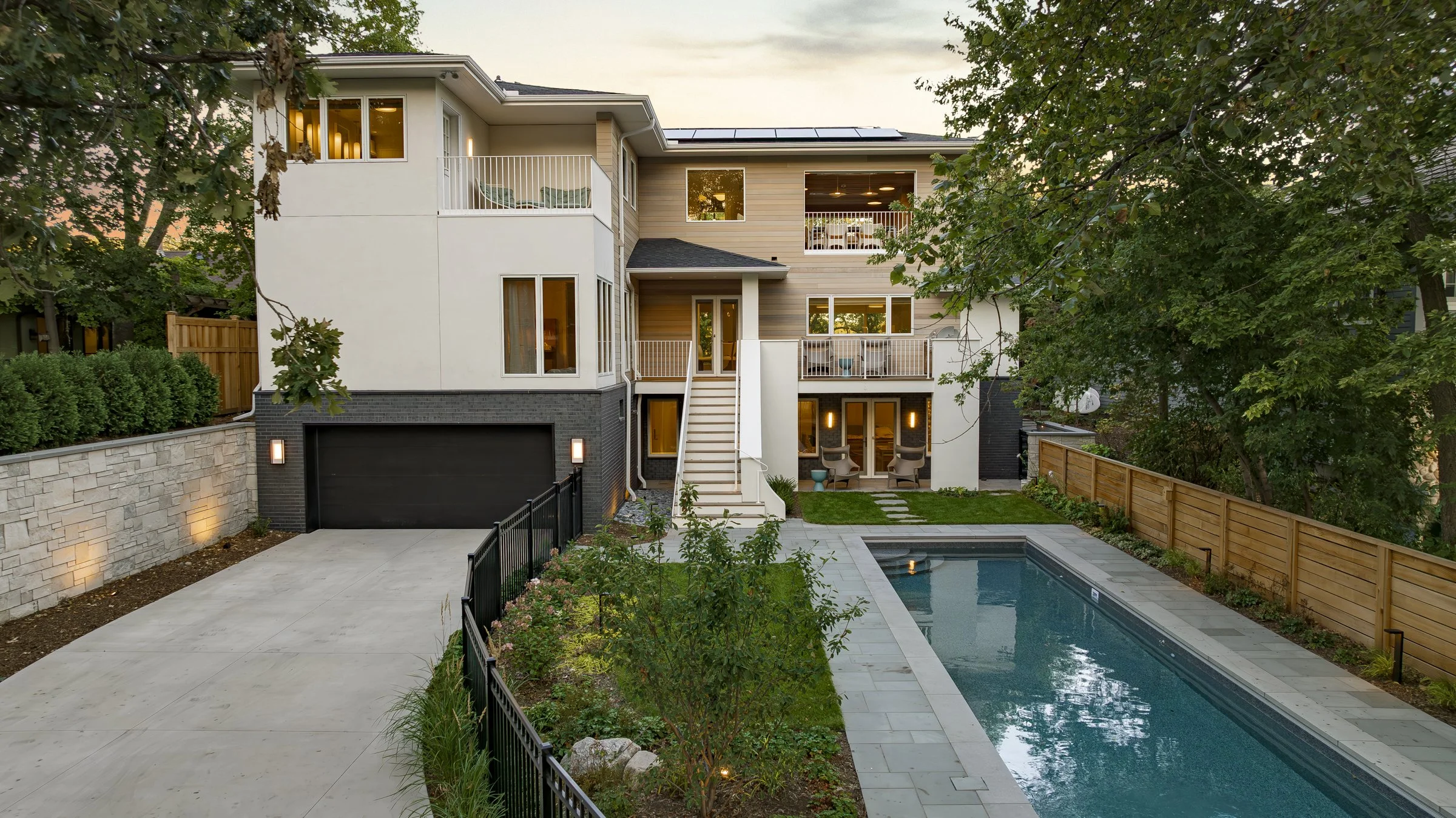 Exteriors_2214 Cedar Lake_021.jpg