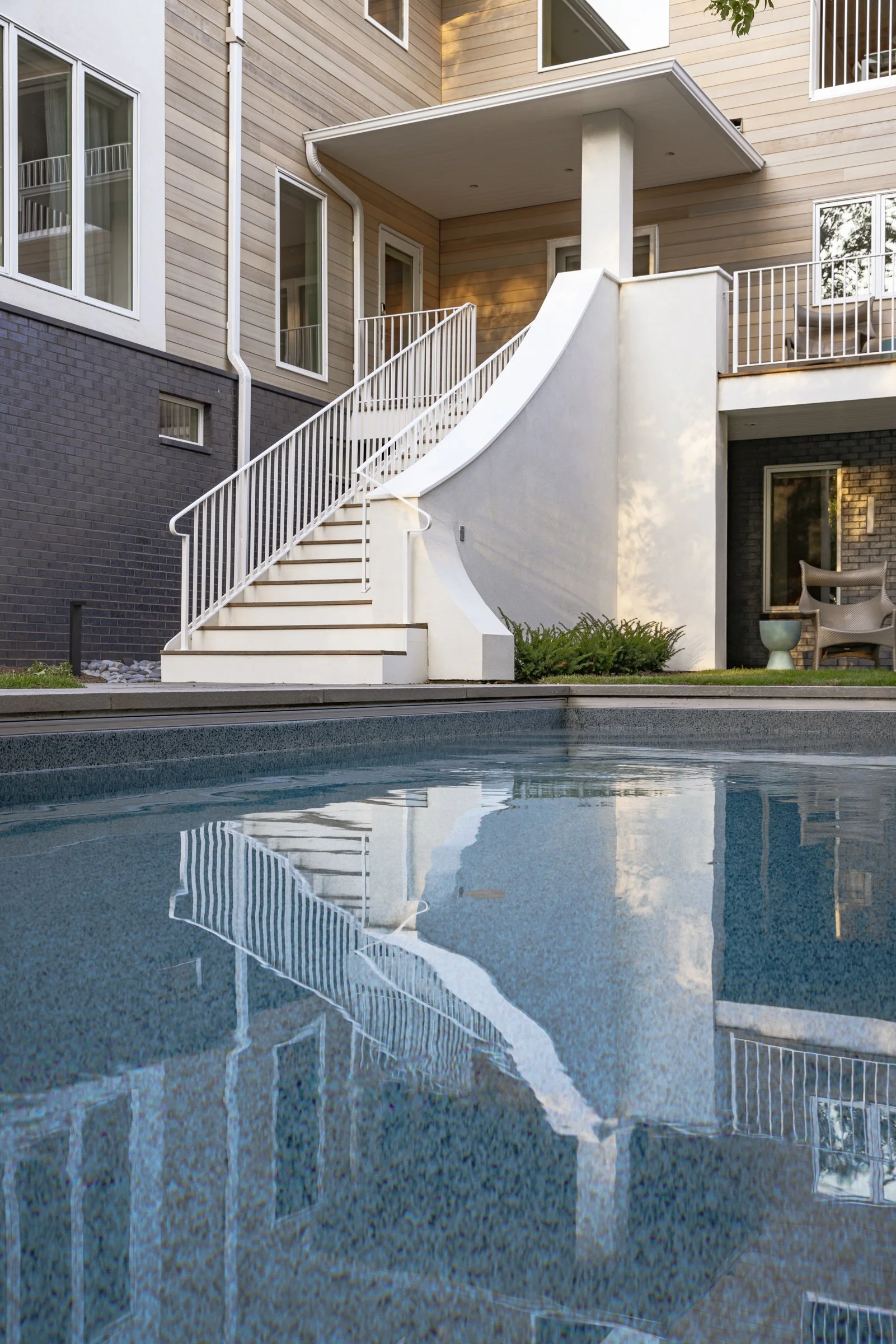 Exteriors_2214 Cedar Lake_013.jpg