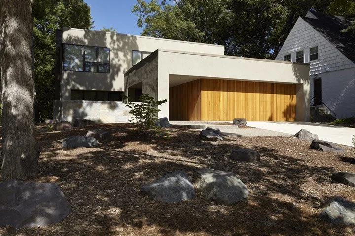 Exterior 2.jpg