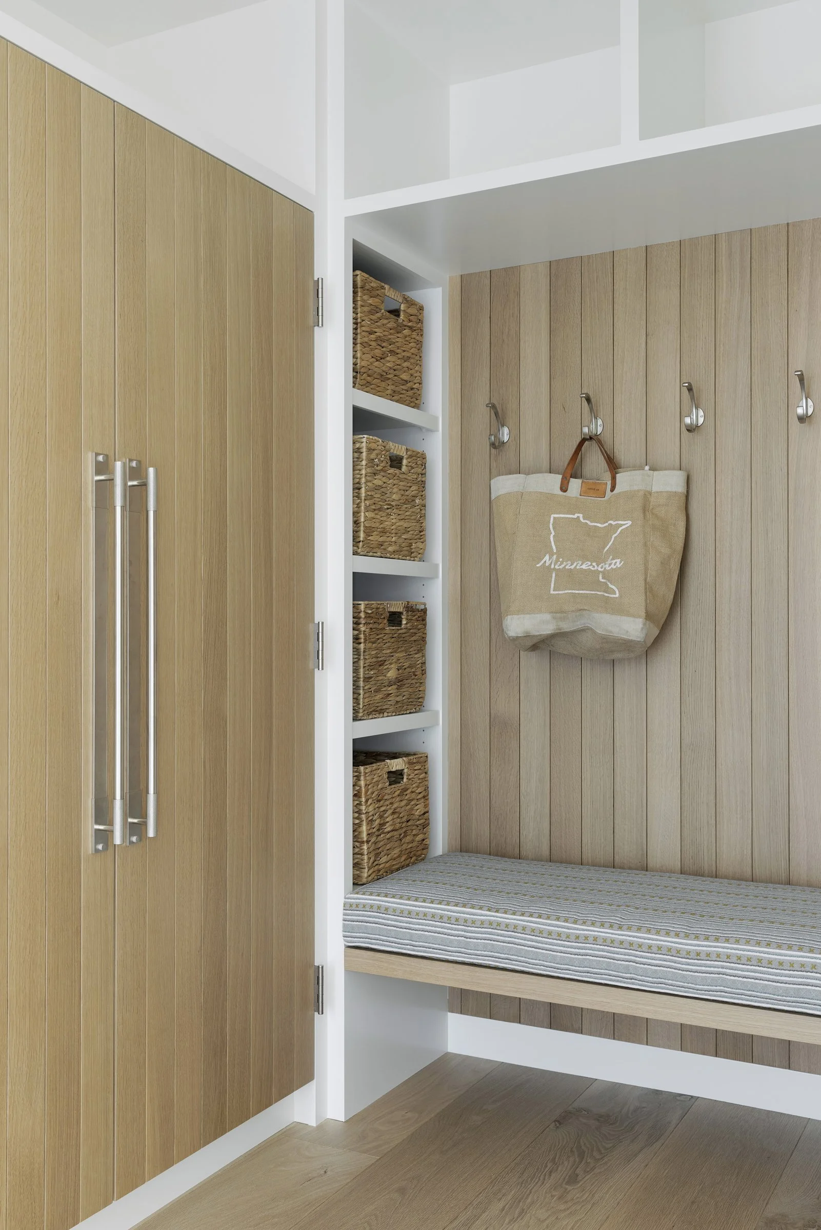 2214 Cedar Lake Pkwy_035.jpg